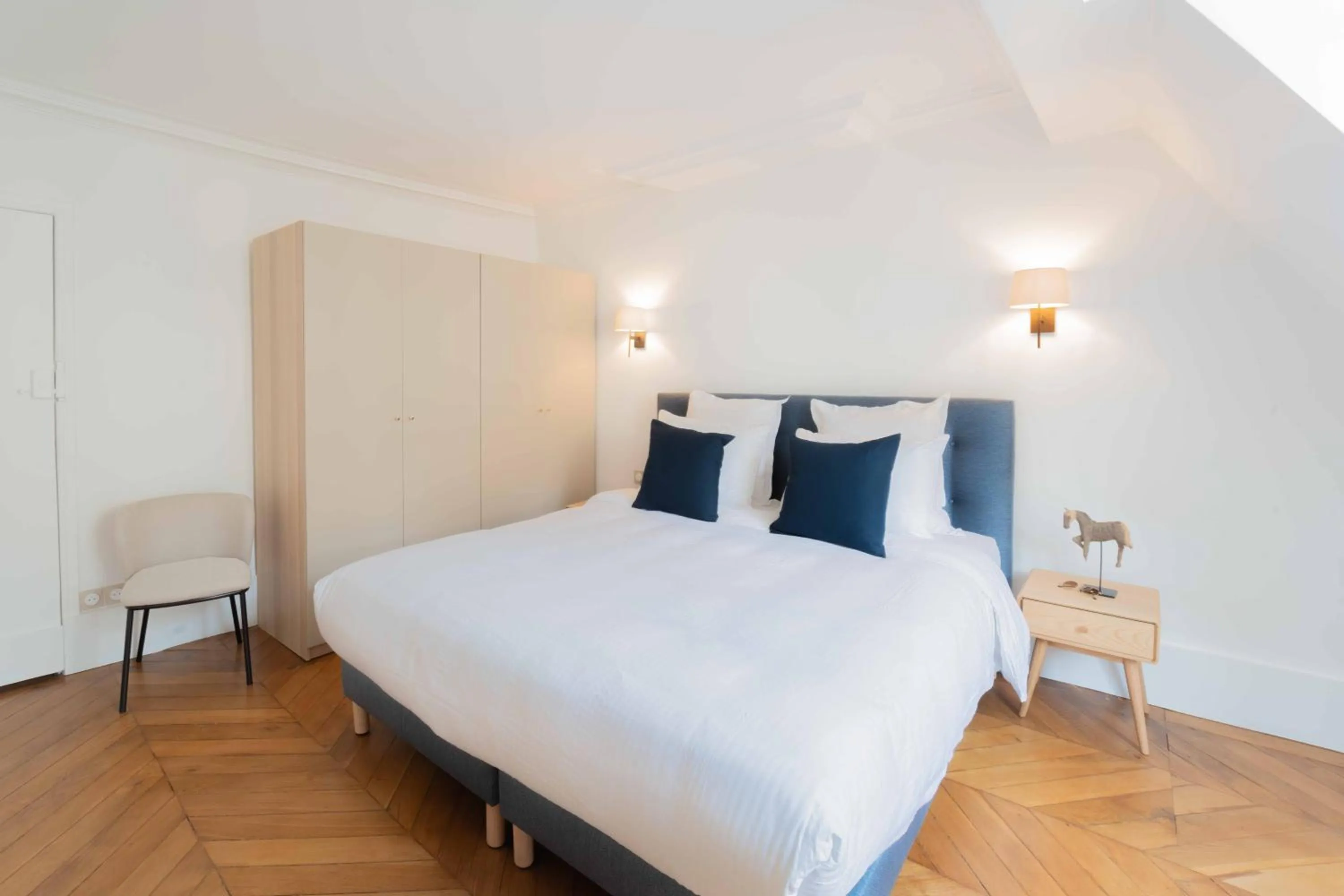 Bed in Quartier Libre Madeleine