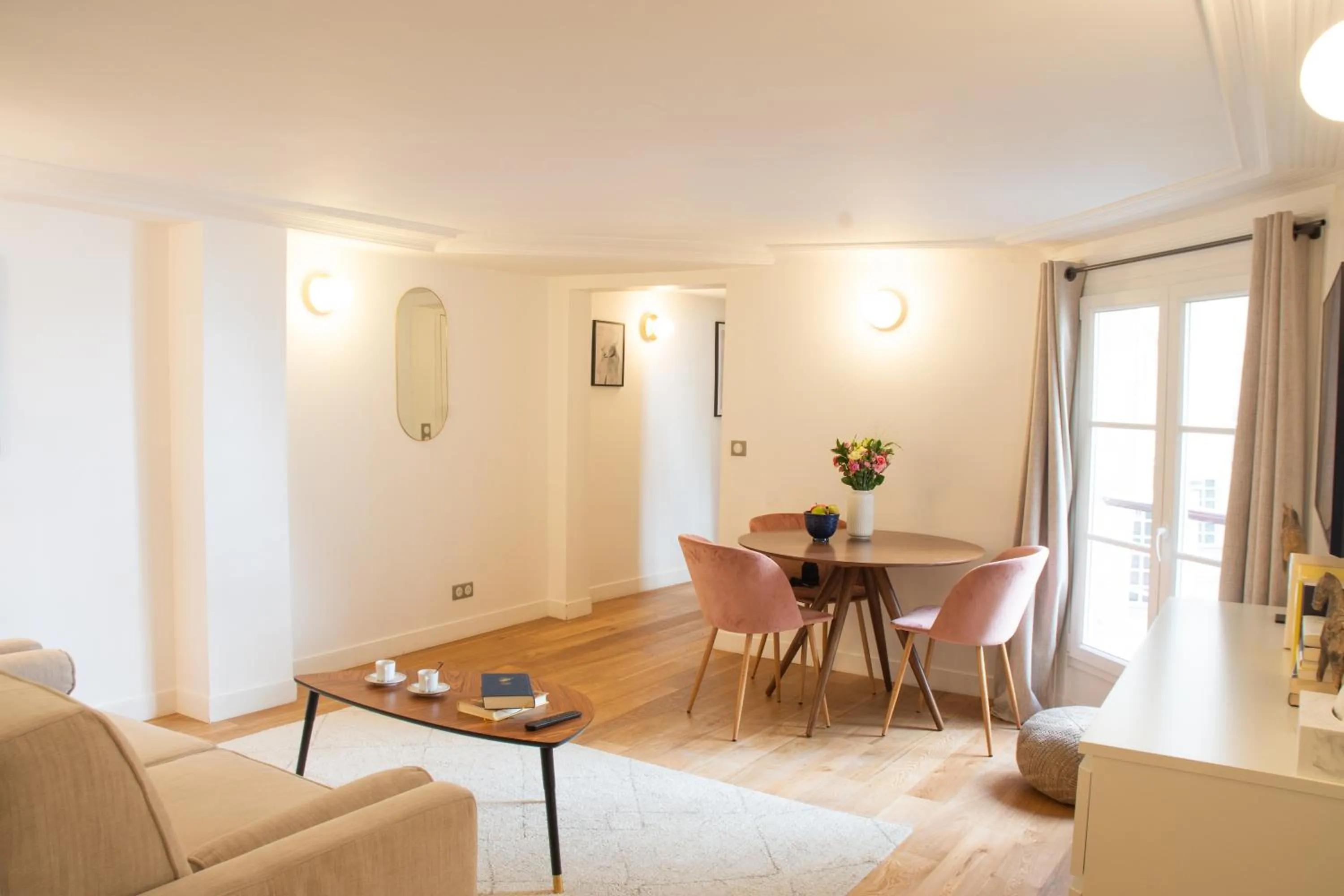 Living room in Quartier Libre Madeleine