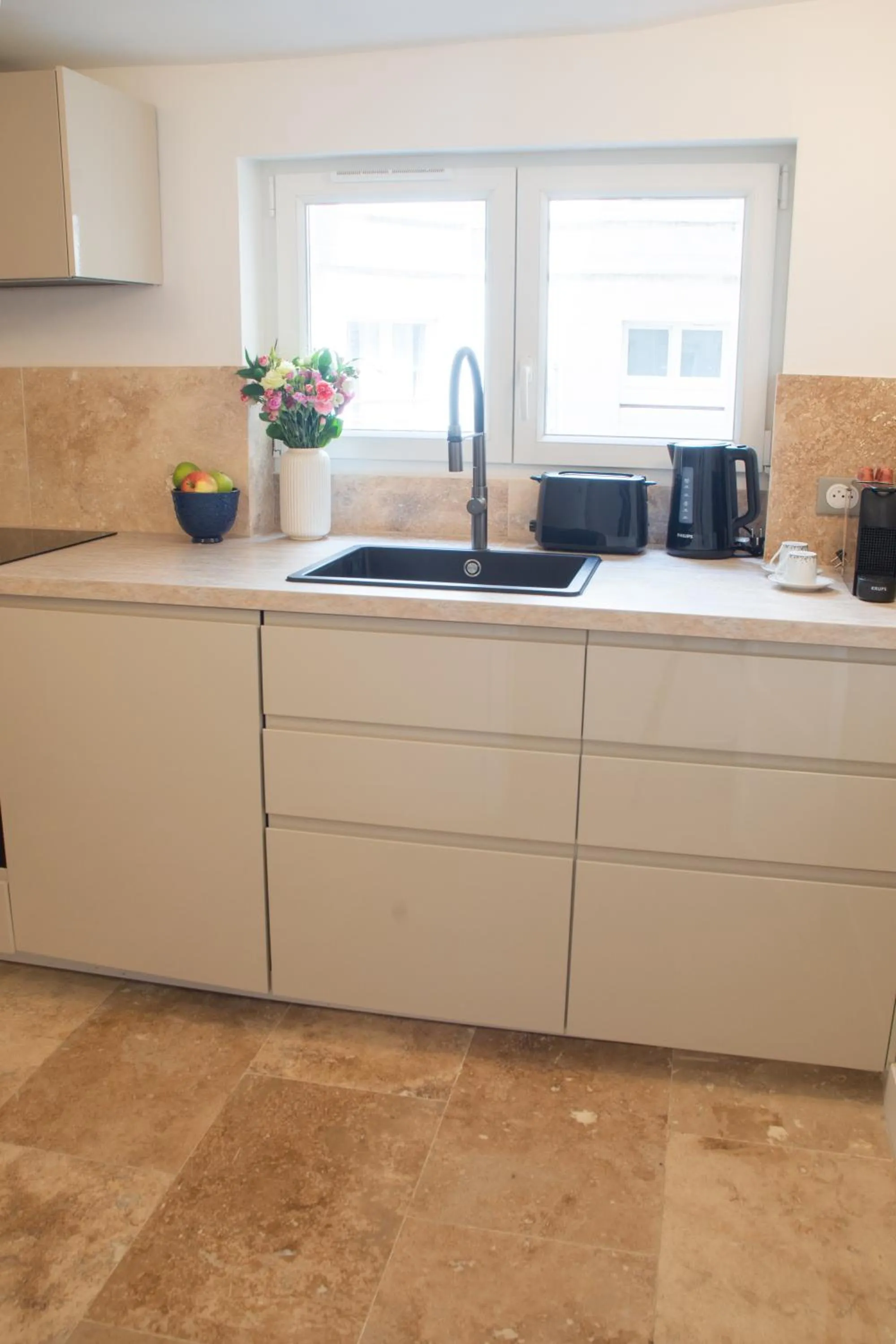 kitchen in Quartier Libre Madeleine