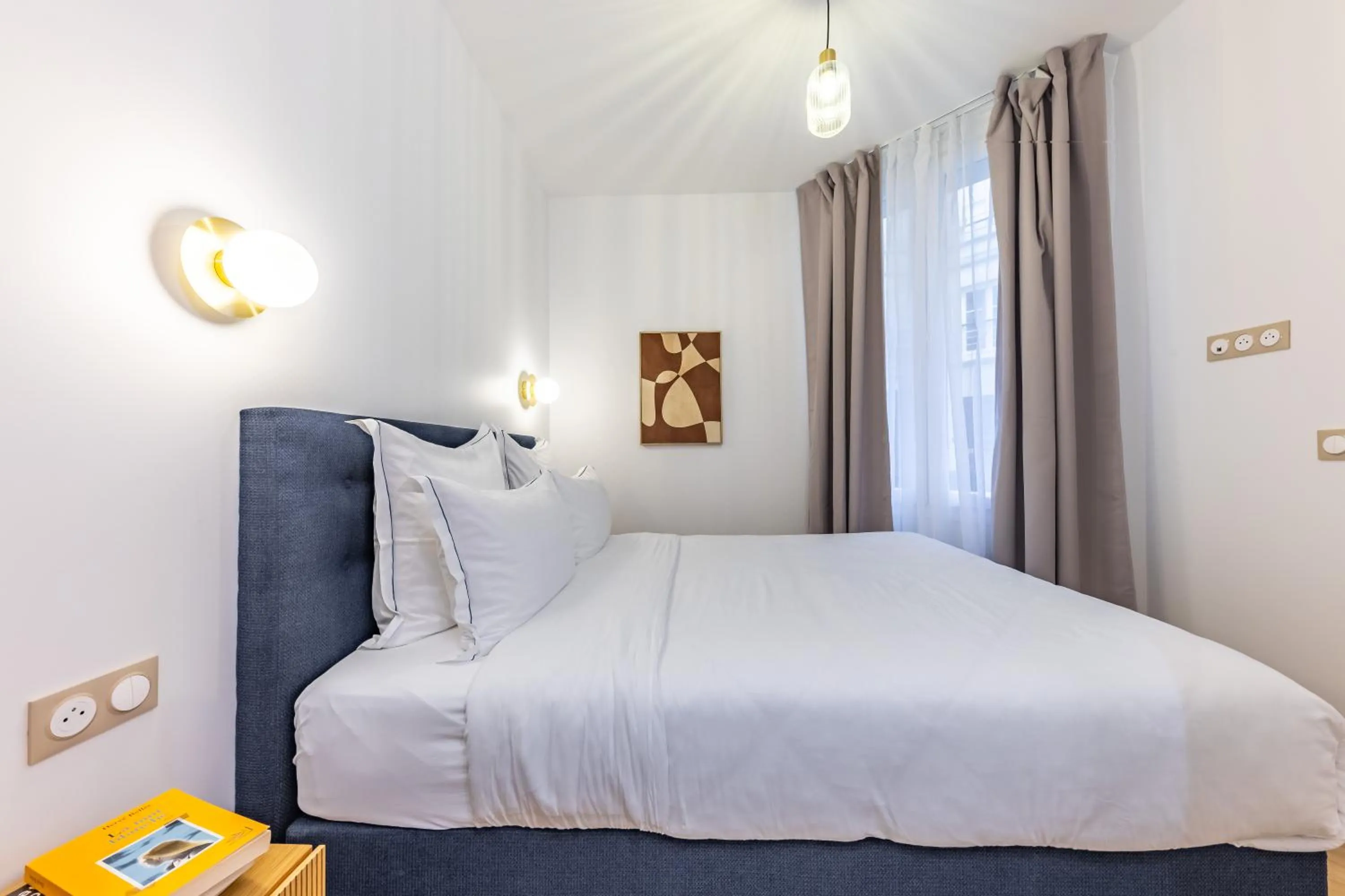 Bed in Quartier Libre Madeleine