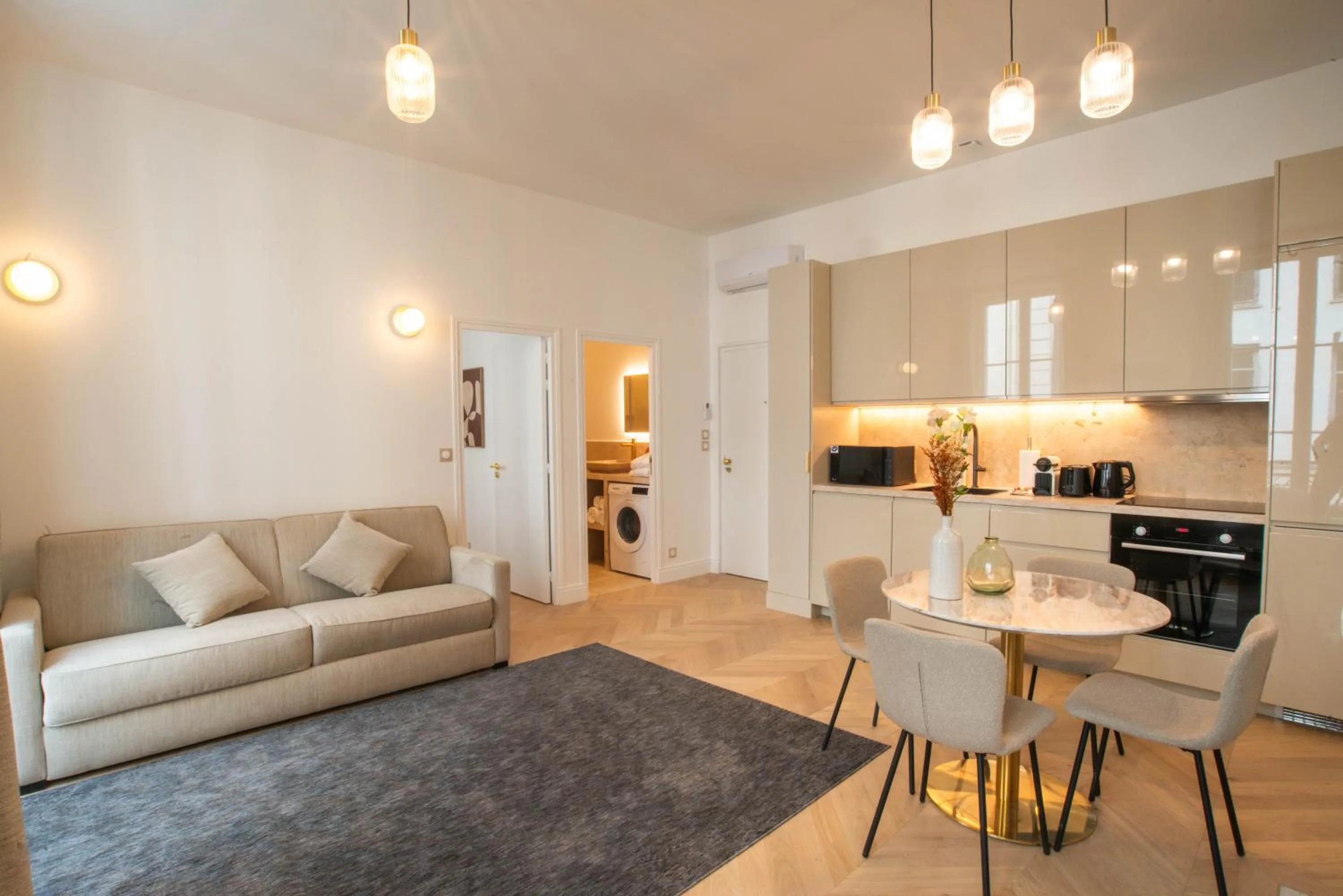 Living room in Quartier Libre Madeleine