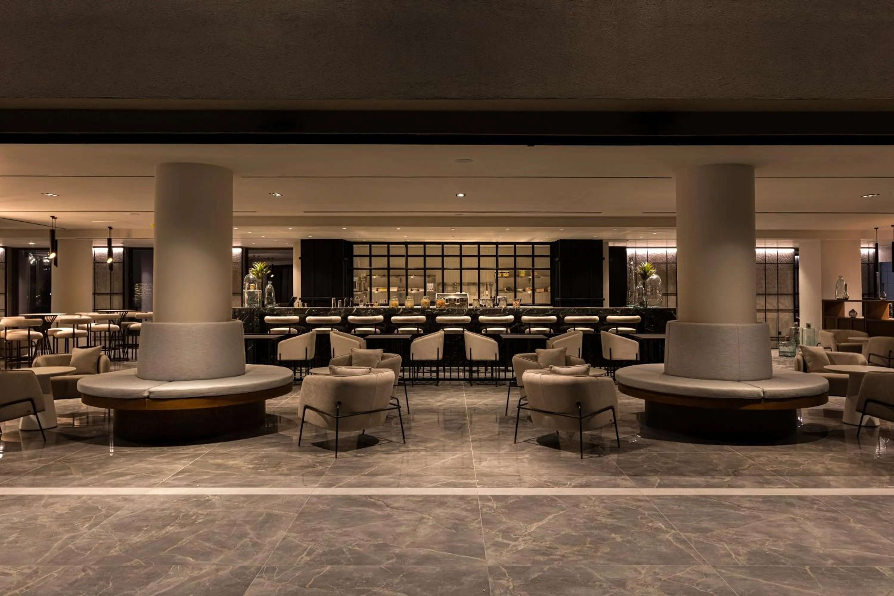 Restaurant/places to eat in King Jason Zante – Designed for Adults