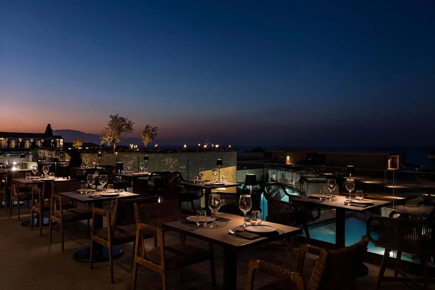 Restaurant/places to eat in King Jason Zante – Designed for Adults