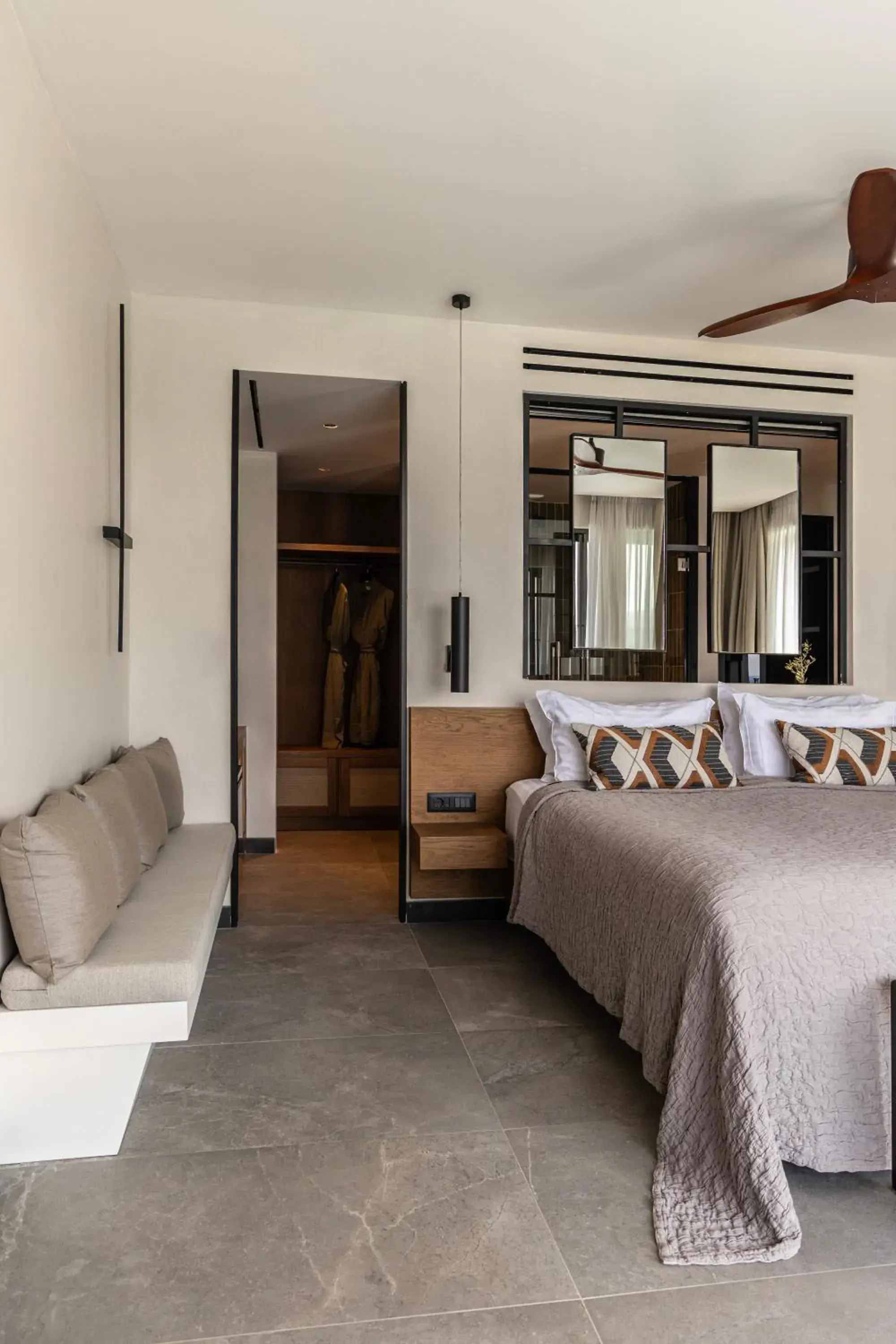 Bungalow Suite in King Jason Zante – Designed for Adults Bungalow Suite in King Jason Zante – Designed for Adults