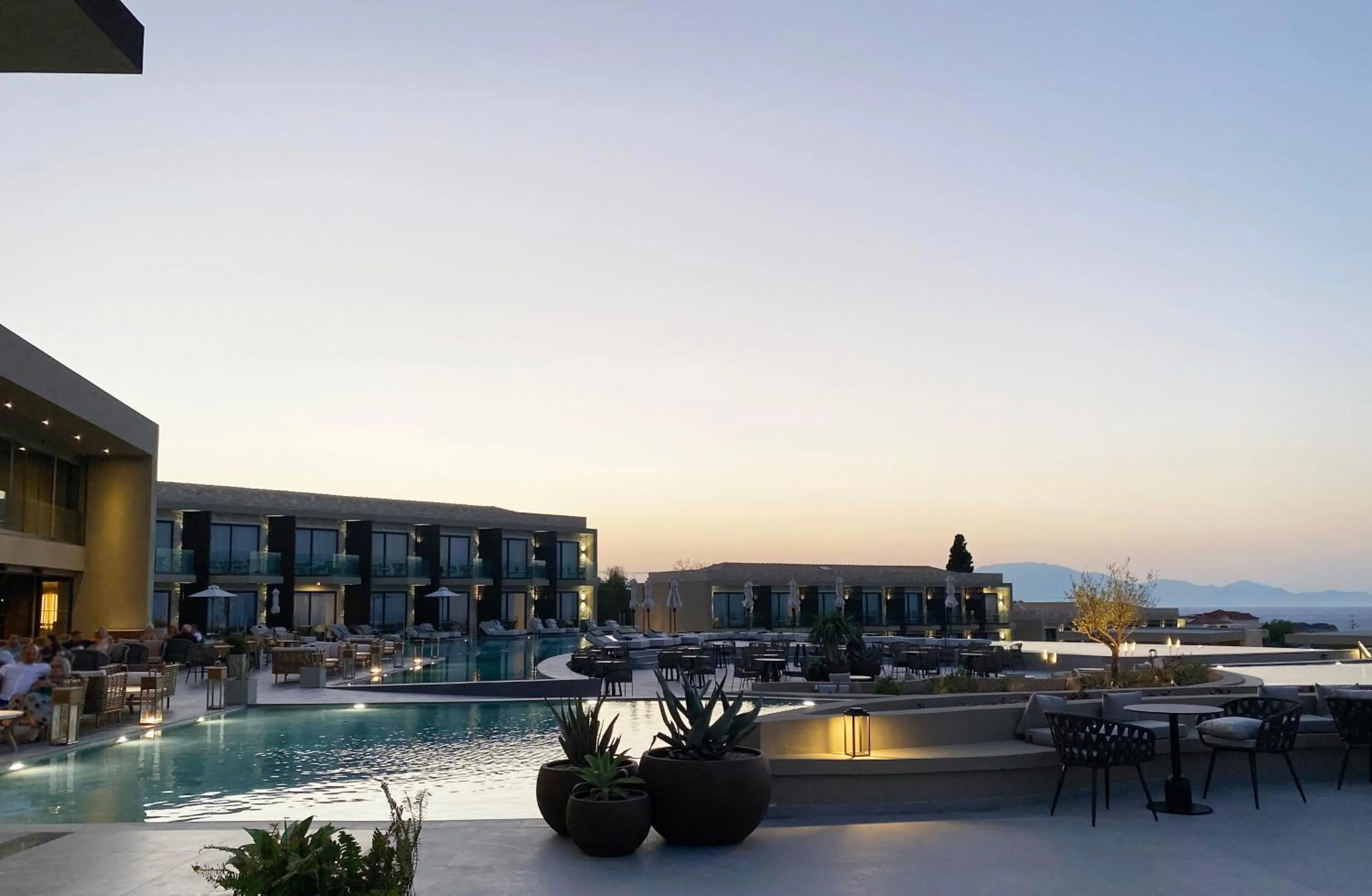 Swimming pool in King Jason Zante – Designed for Adults