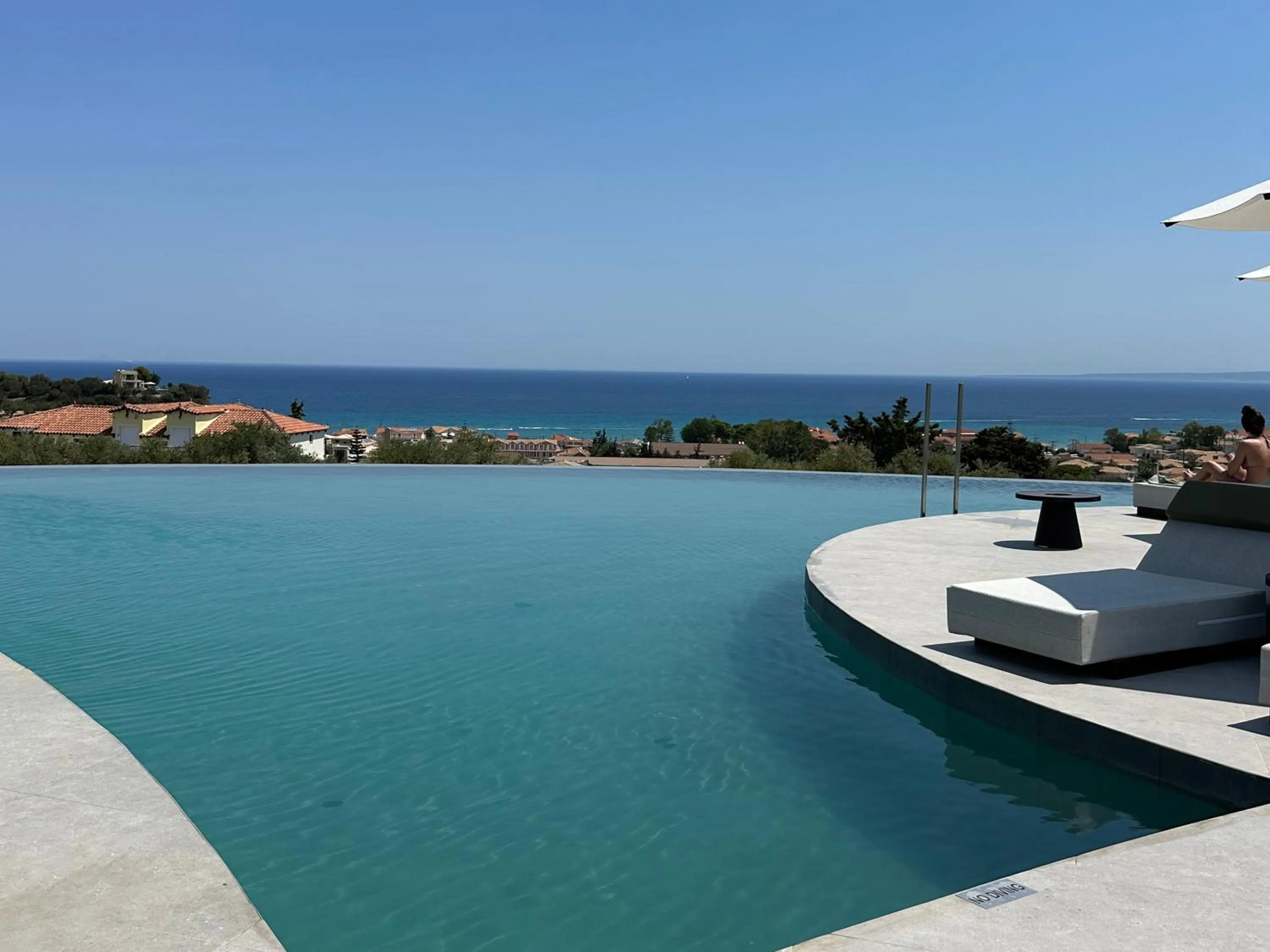Swimming pool in King Jason Zante – Designed for Adults