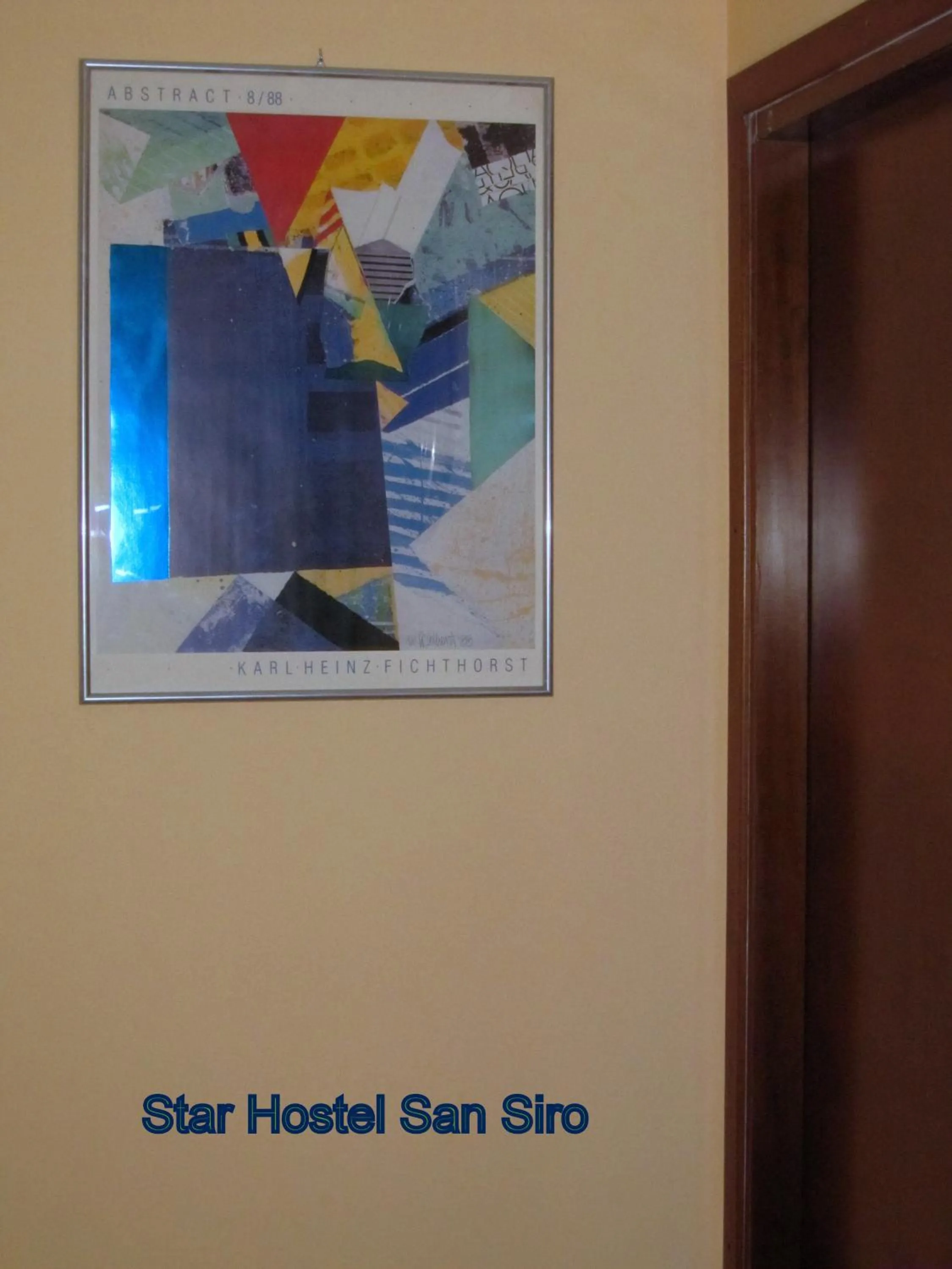 Decorative detail in Star Hostel San Siro Fiera