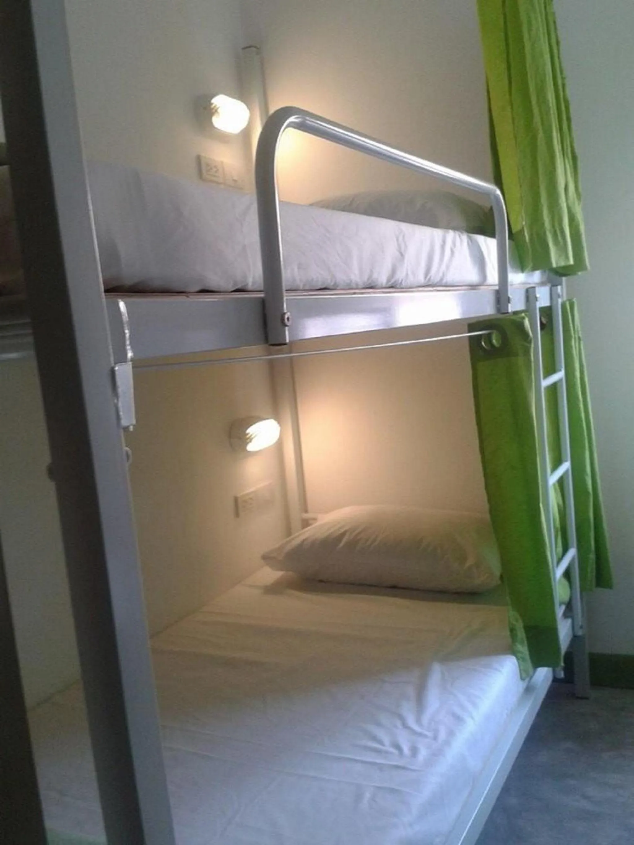 Bed in PLOY Hostel
