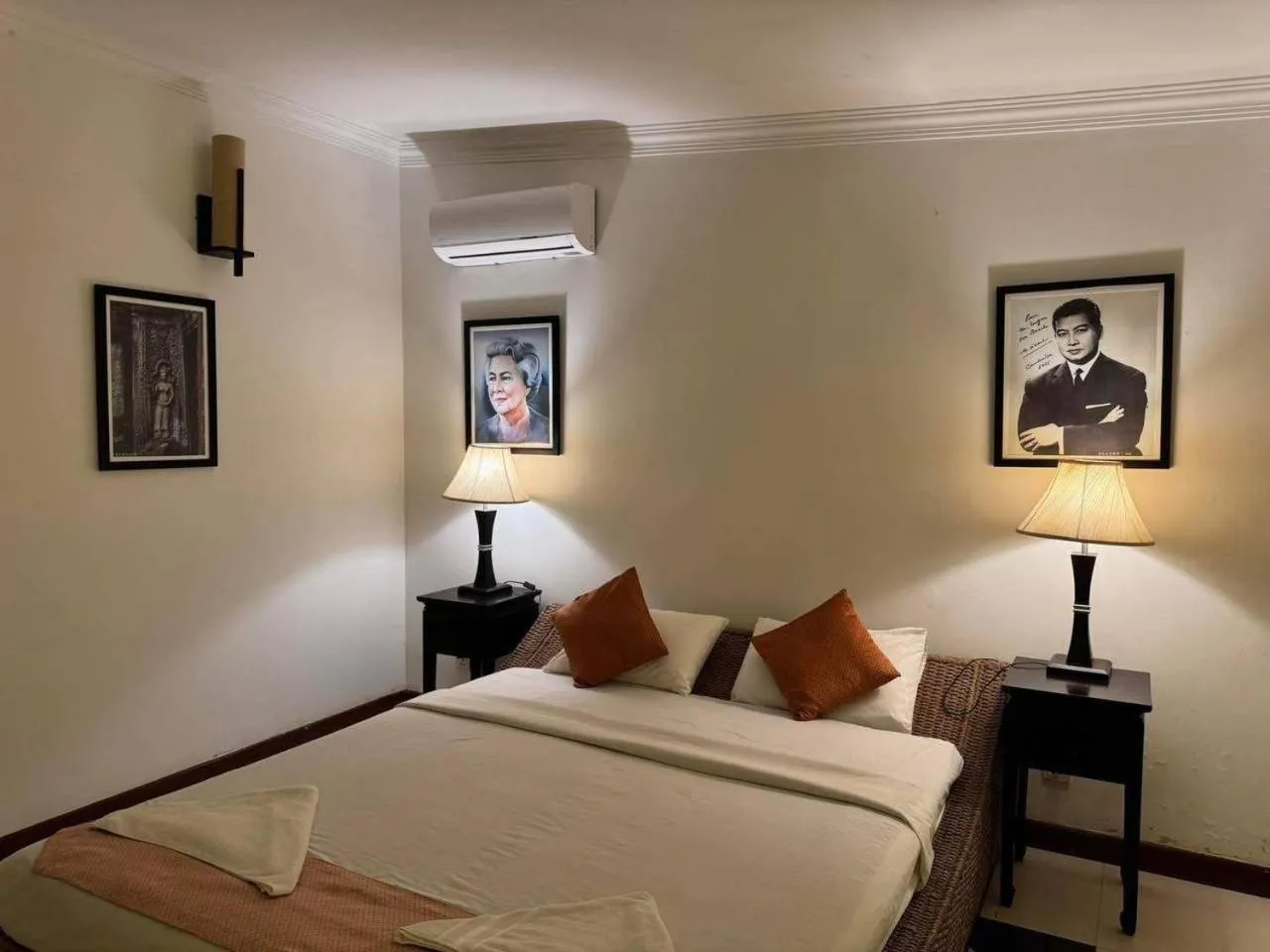 Bed in Kirirom Hillside Resort