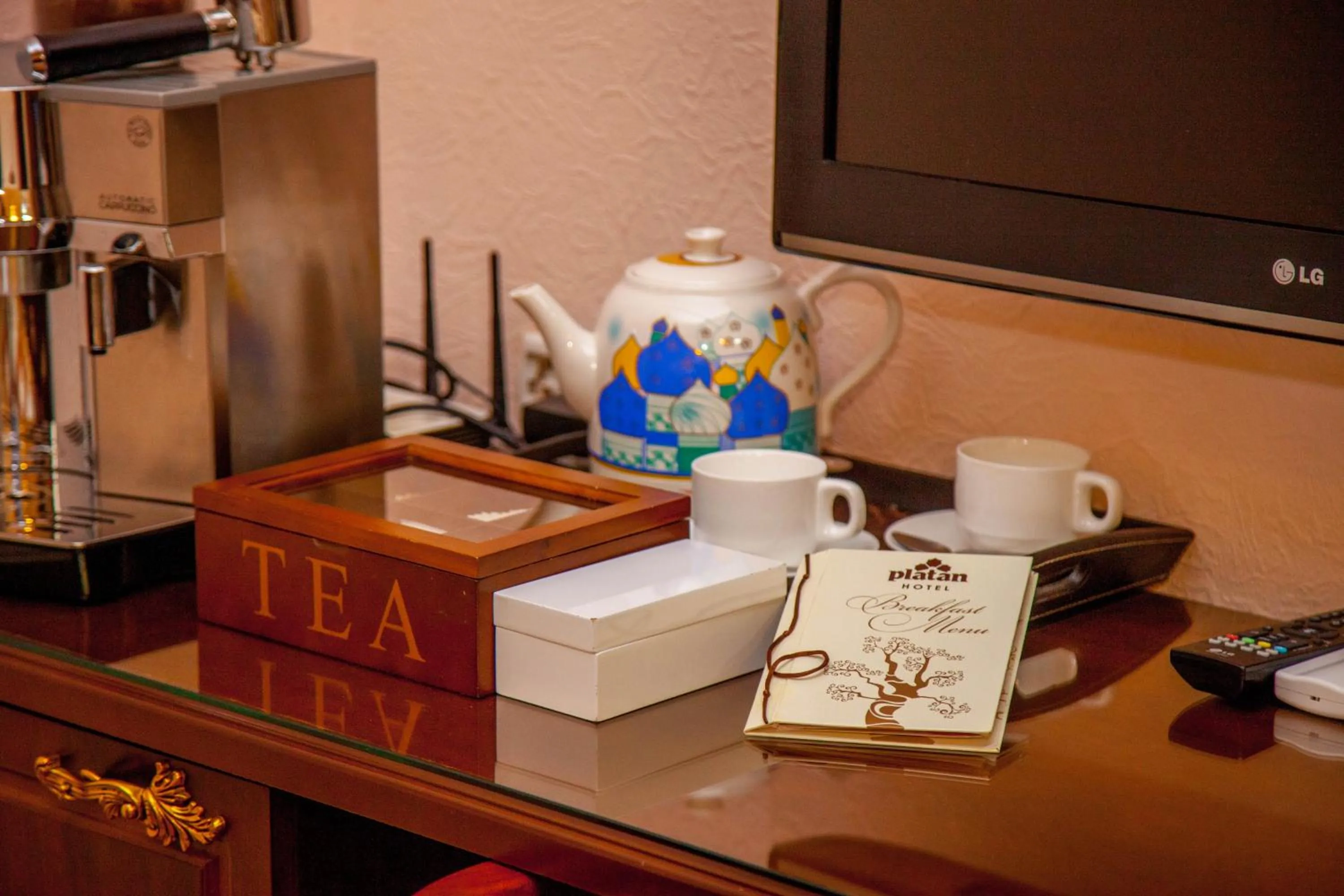 Non alcoholic drinks in Platan