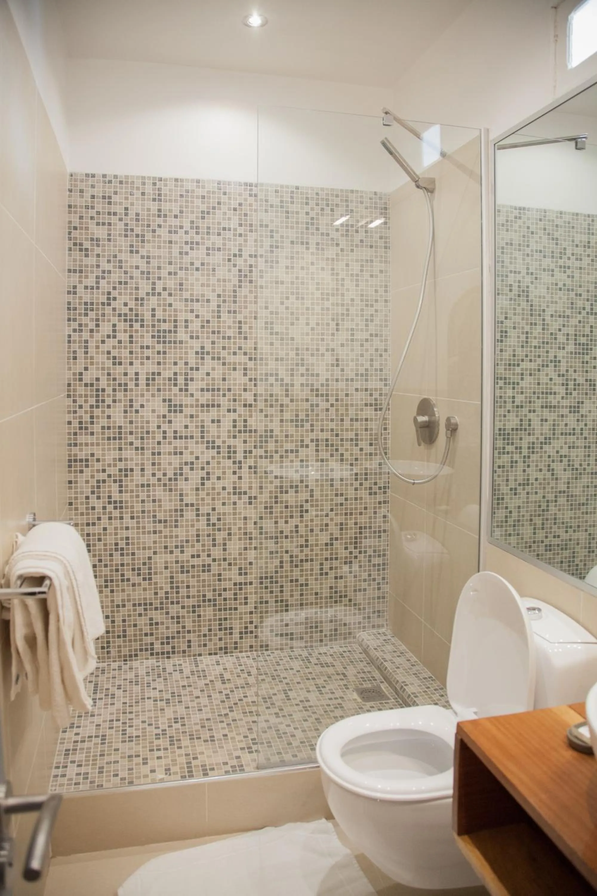 Bathroom in Hôtel La Résidence