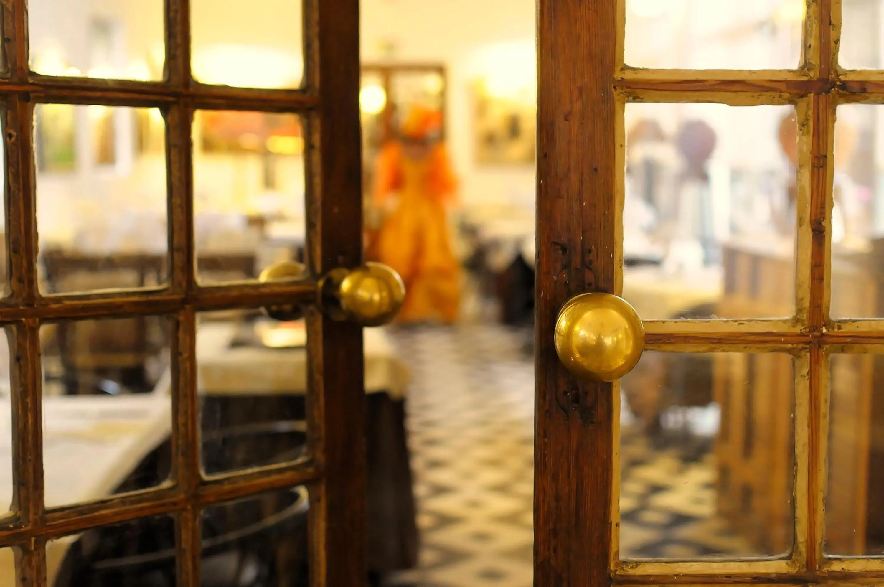 Restaurant/places to eat in Hôtel La Résidence