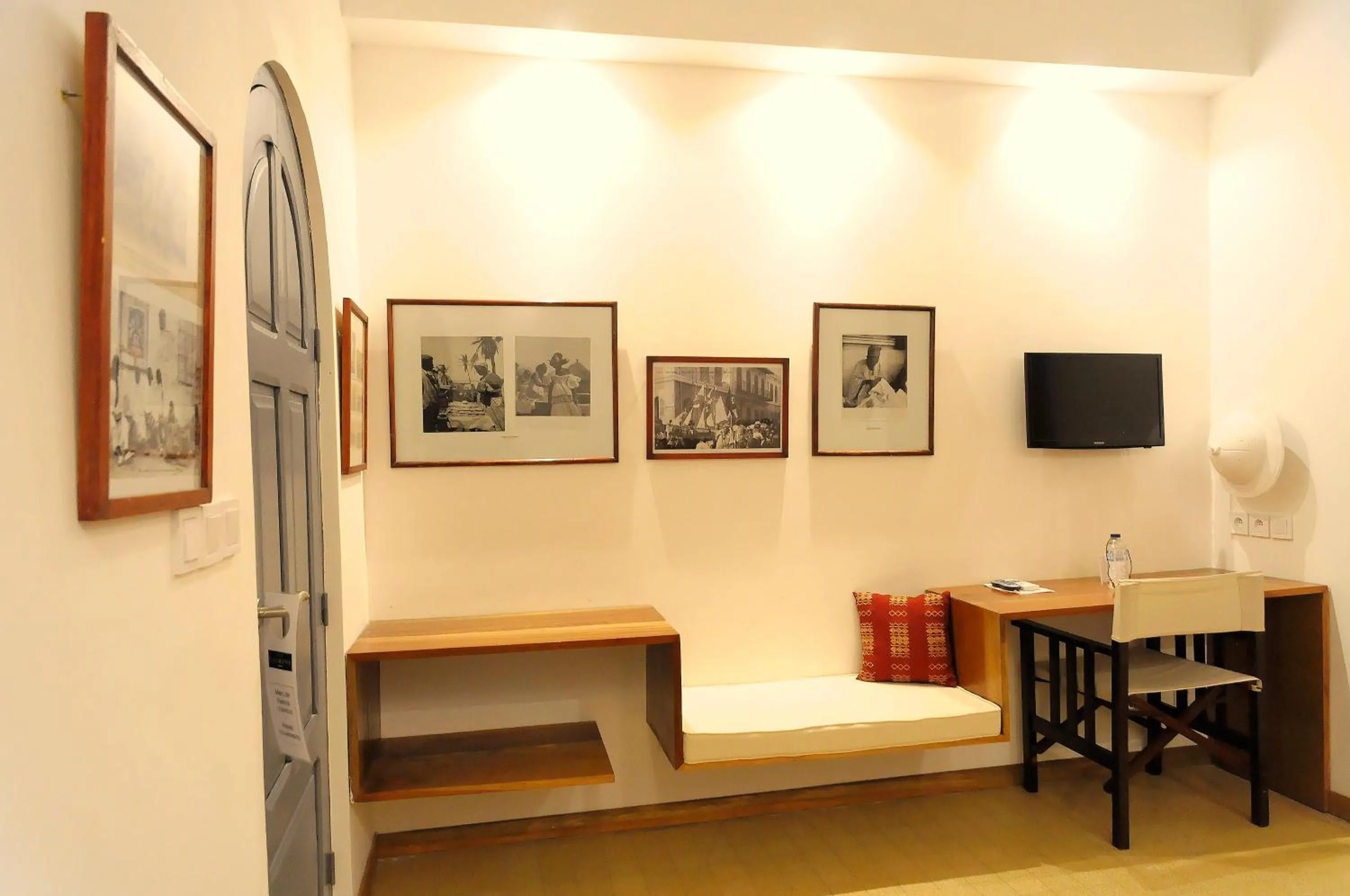 Decorative detail in Hôtel La Résidence