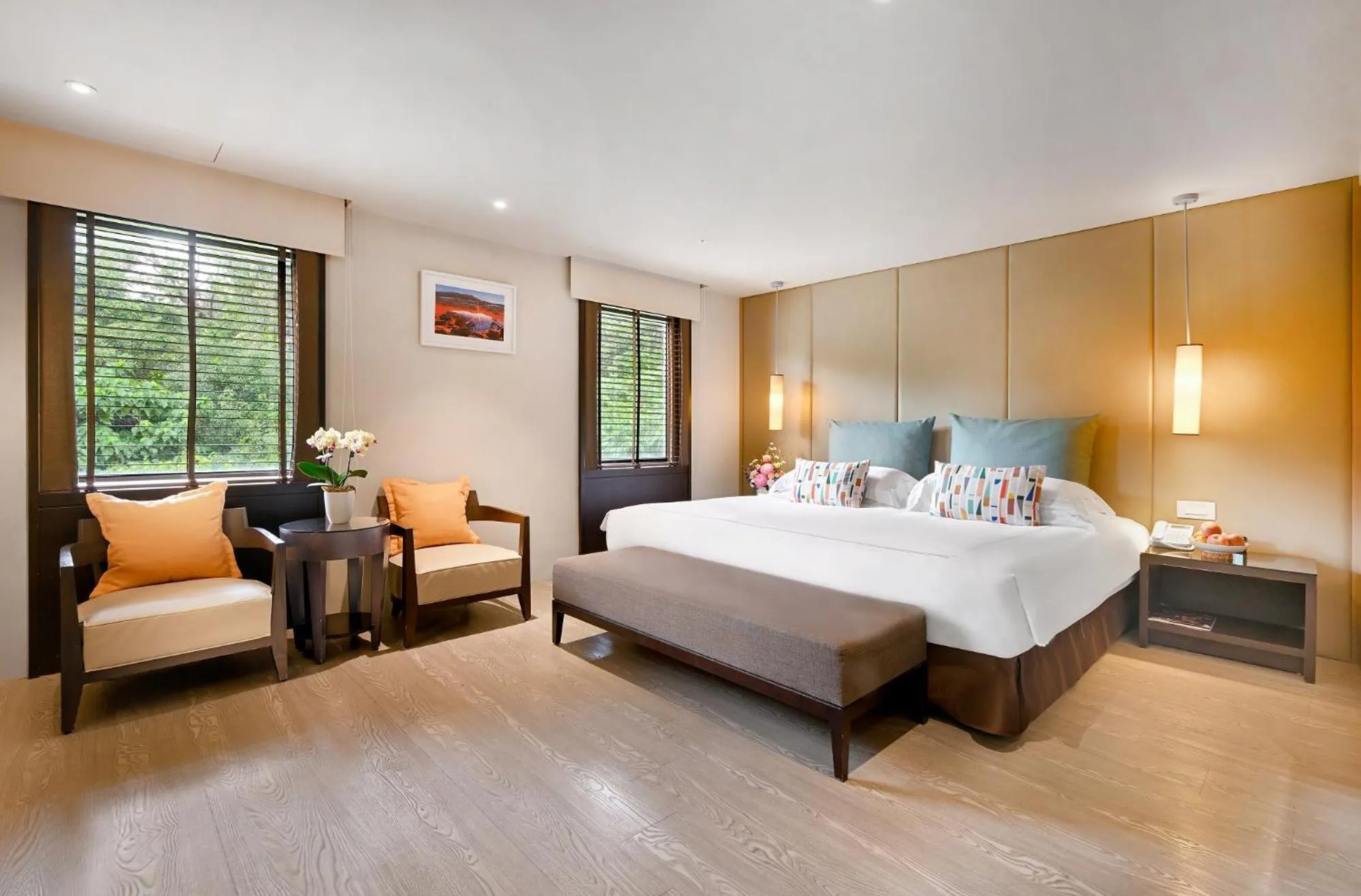 Photo of the whole room, Bed in The Gaia Hotel - Taipei