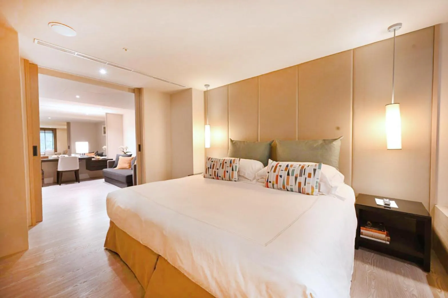 People, Bed in The Gaia Hotel - Taipei