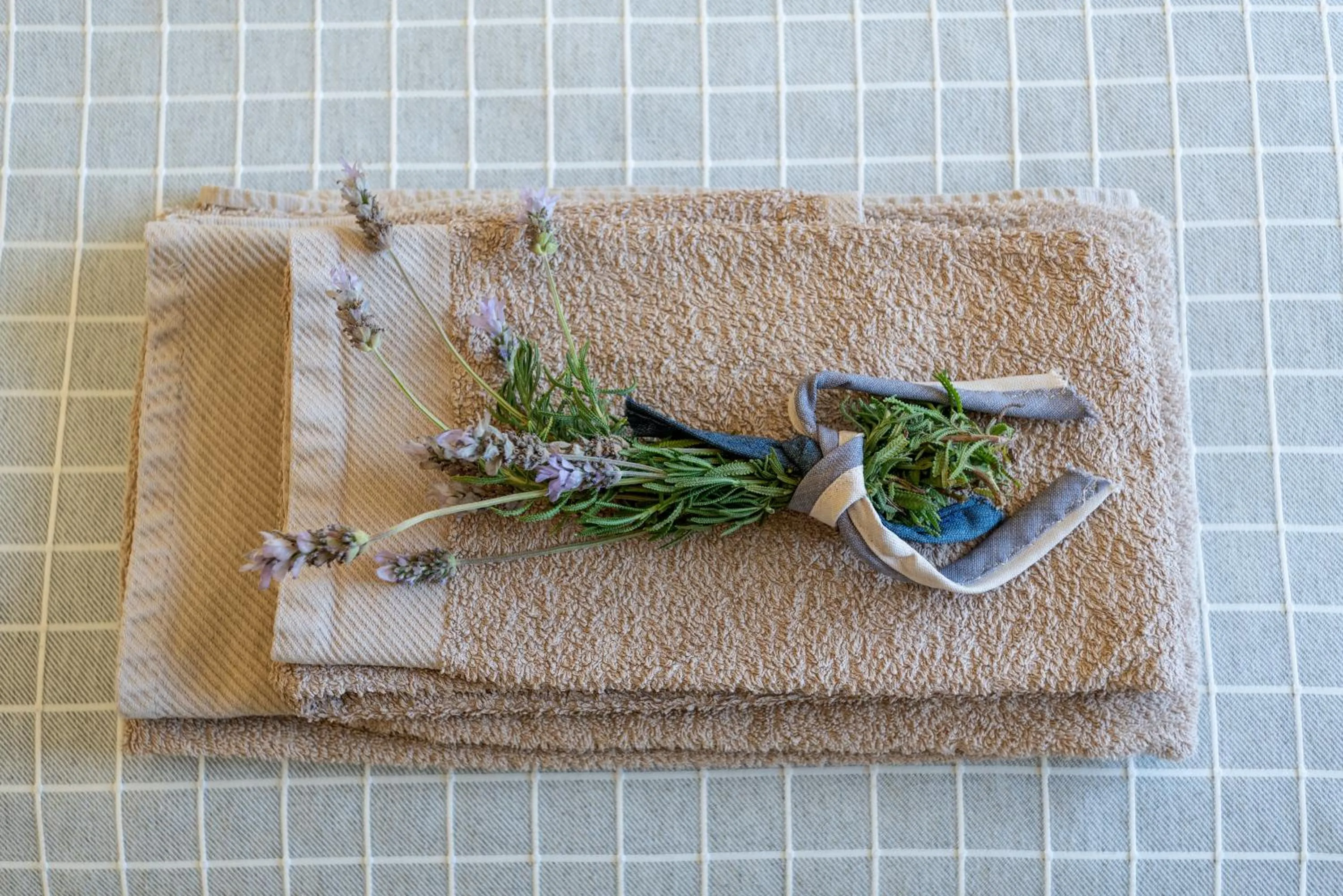 Decorative detail in Casas da Formosa - Downtown Alegria B&B