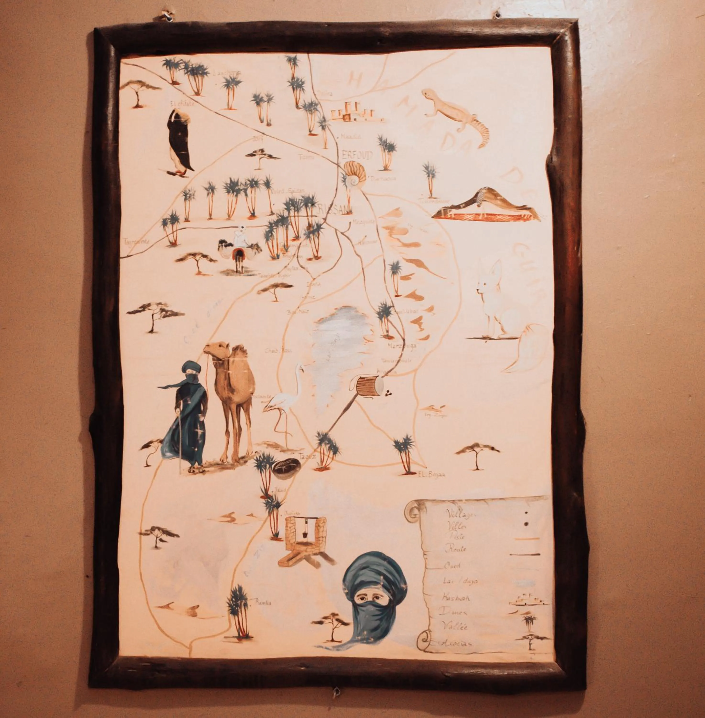 Decorative detail in Riad Merzouga Dunes