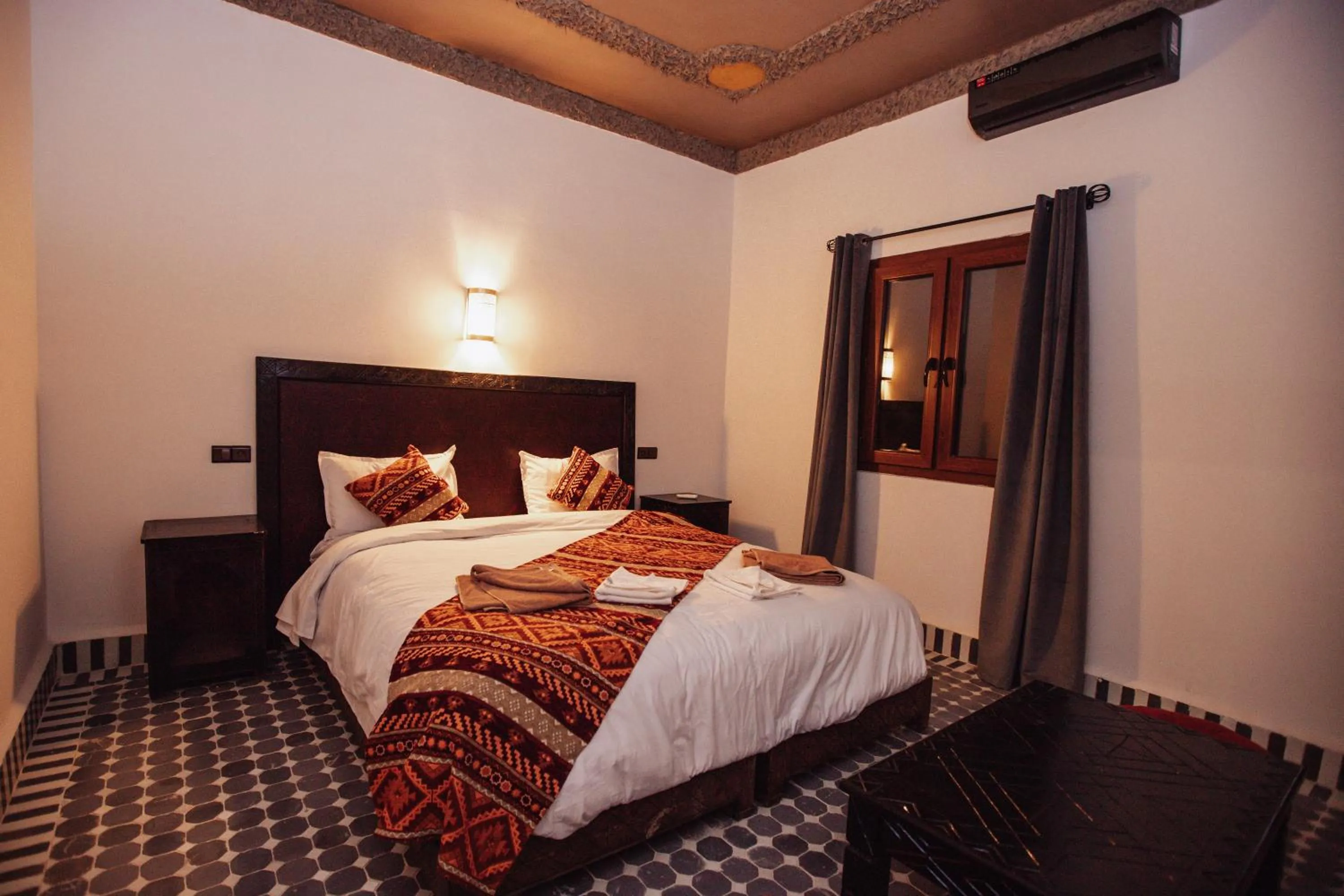 Bedroom, Bed in Riad Merzouga Dunes