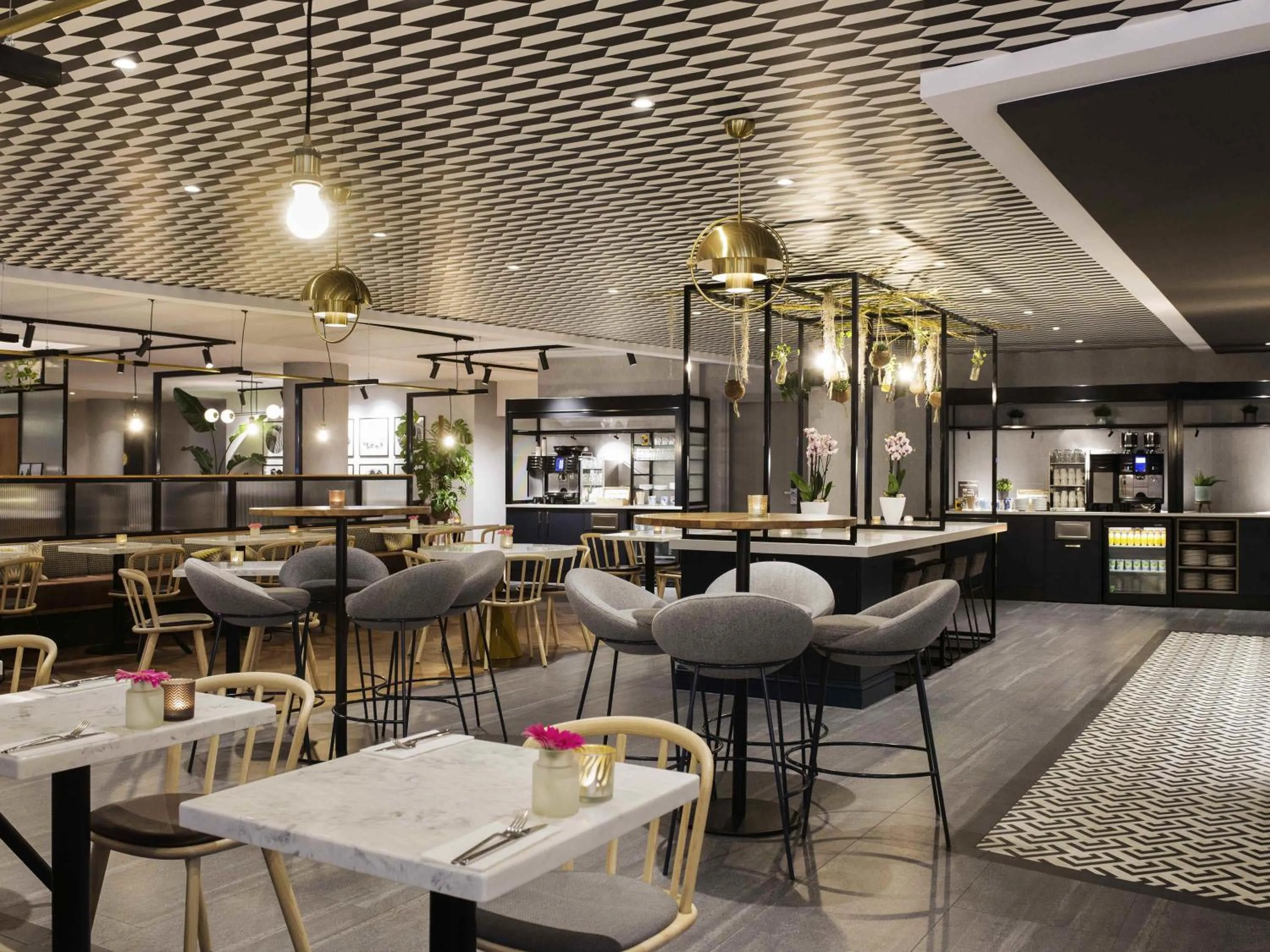 Breakfast in Novotel Den Haag City Centre