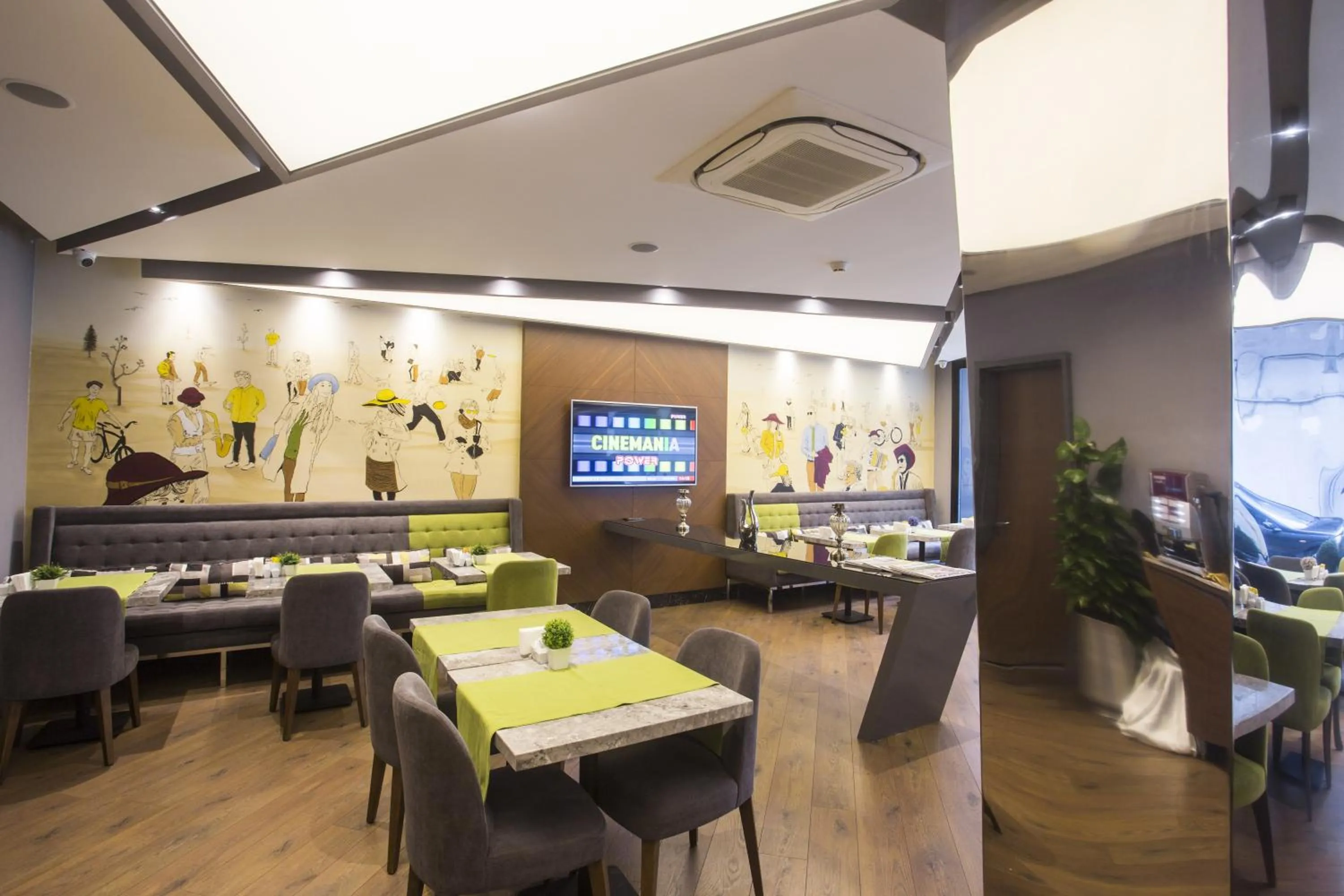 Restaurant/places to eat in Zeniva Hotel