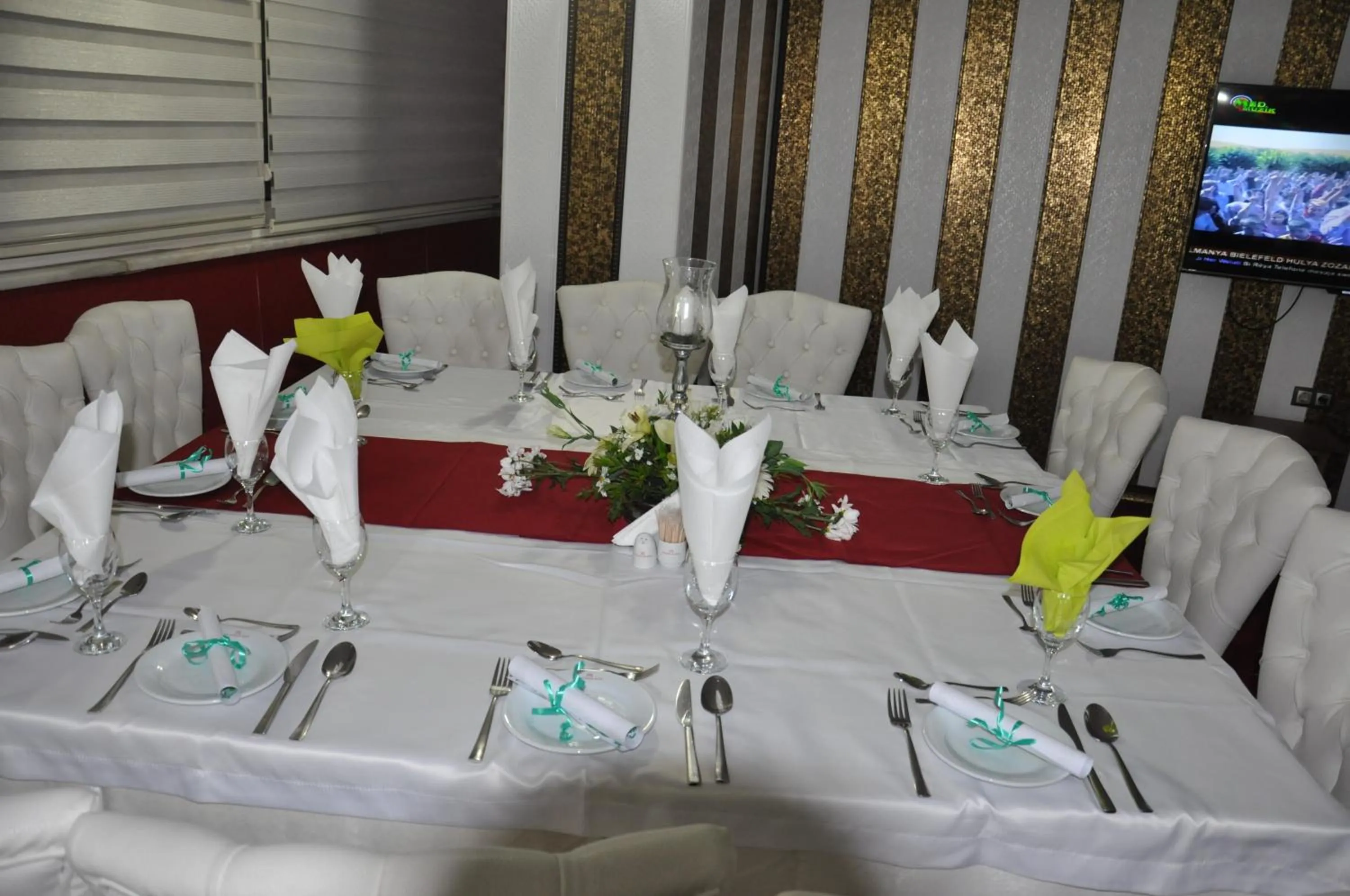 Food and drinks in The Ancient Mesopotamia Hotel