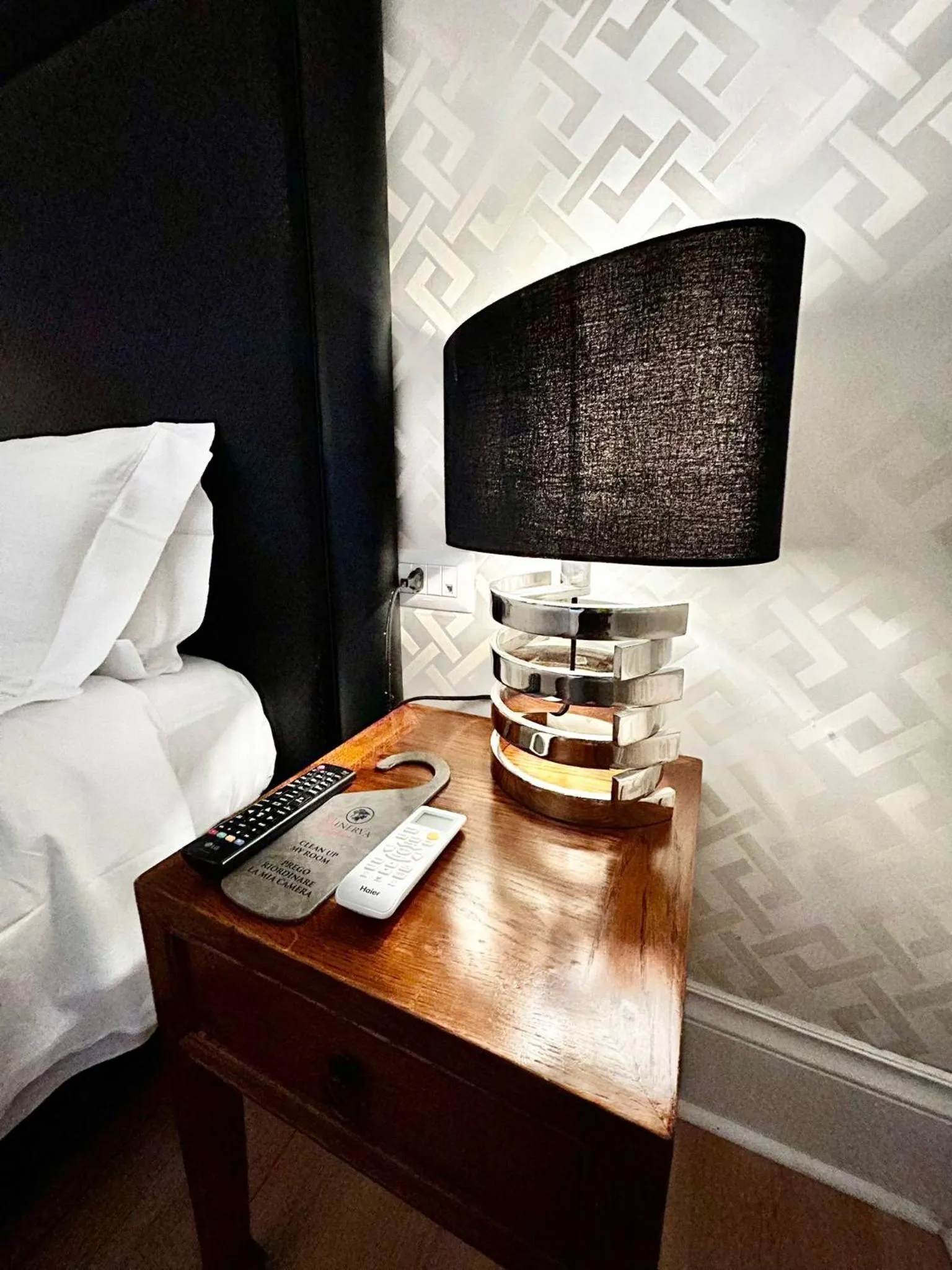 Decorative detail, Bed in Minerva Relais