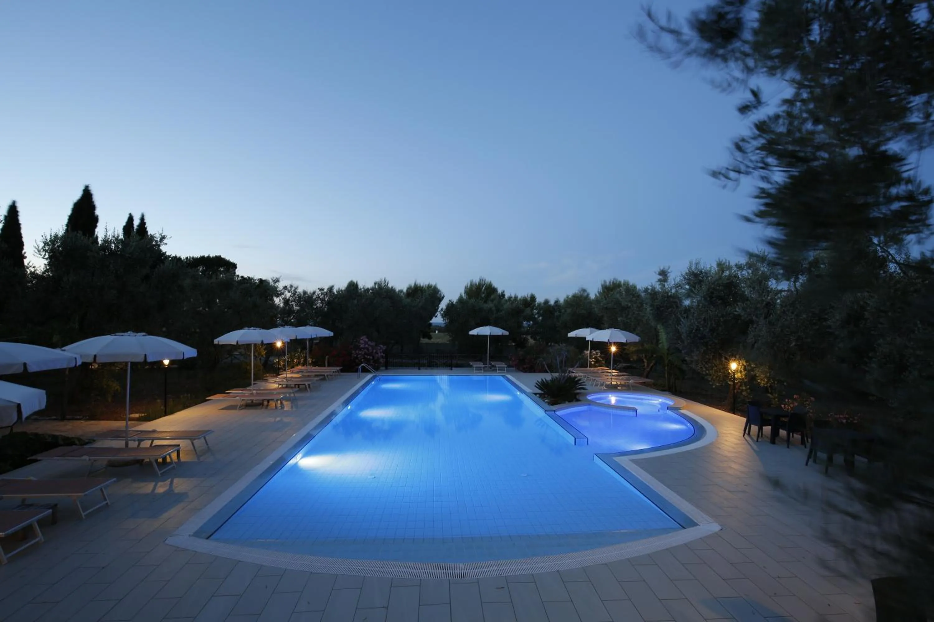 Swimming pool in Agriturismo Posta Pastorella