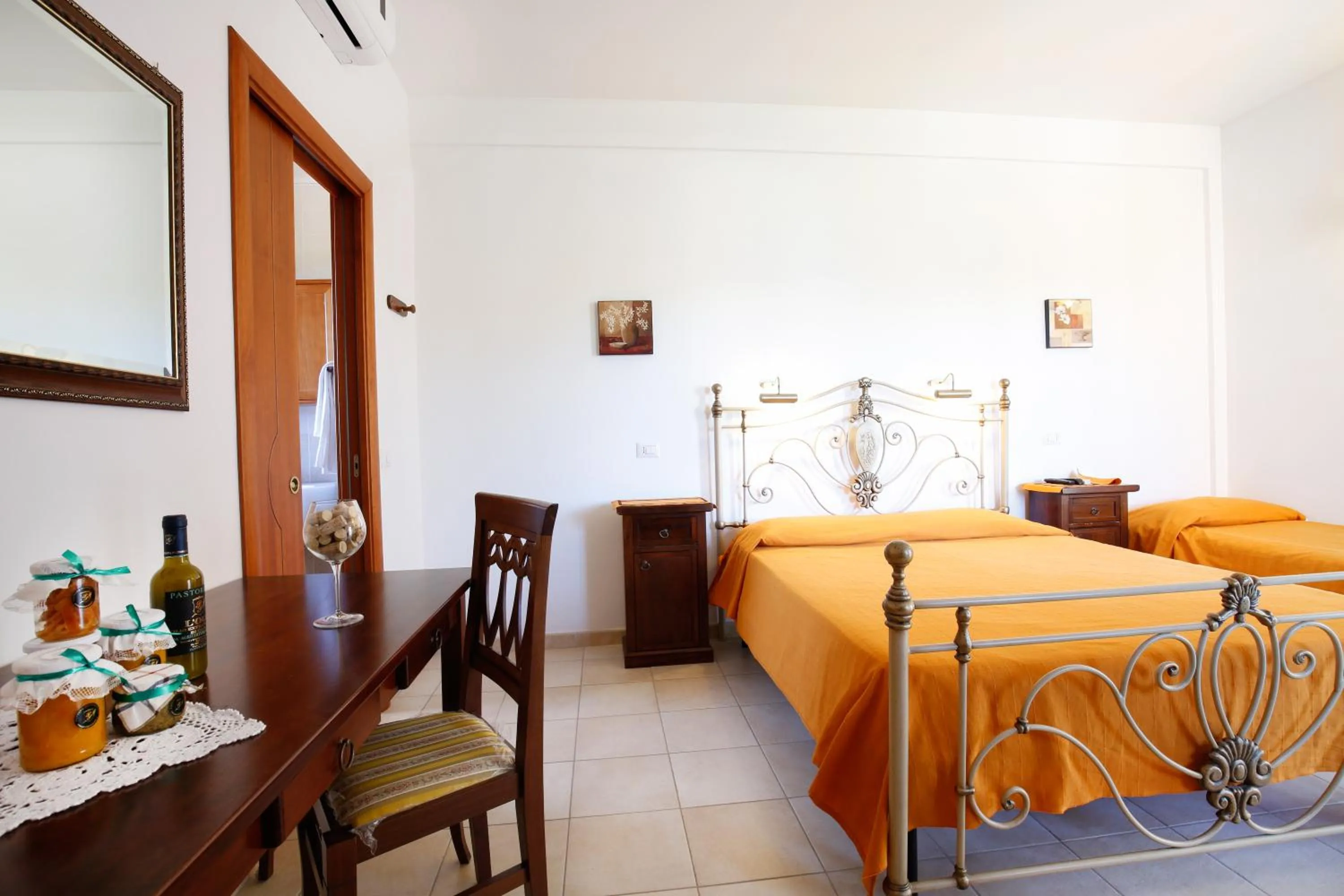 Photo of the whole room, Bed in Agriturismo Posta Pastorella