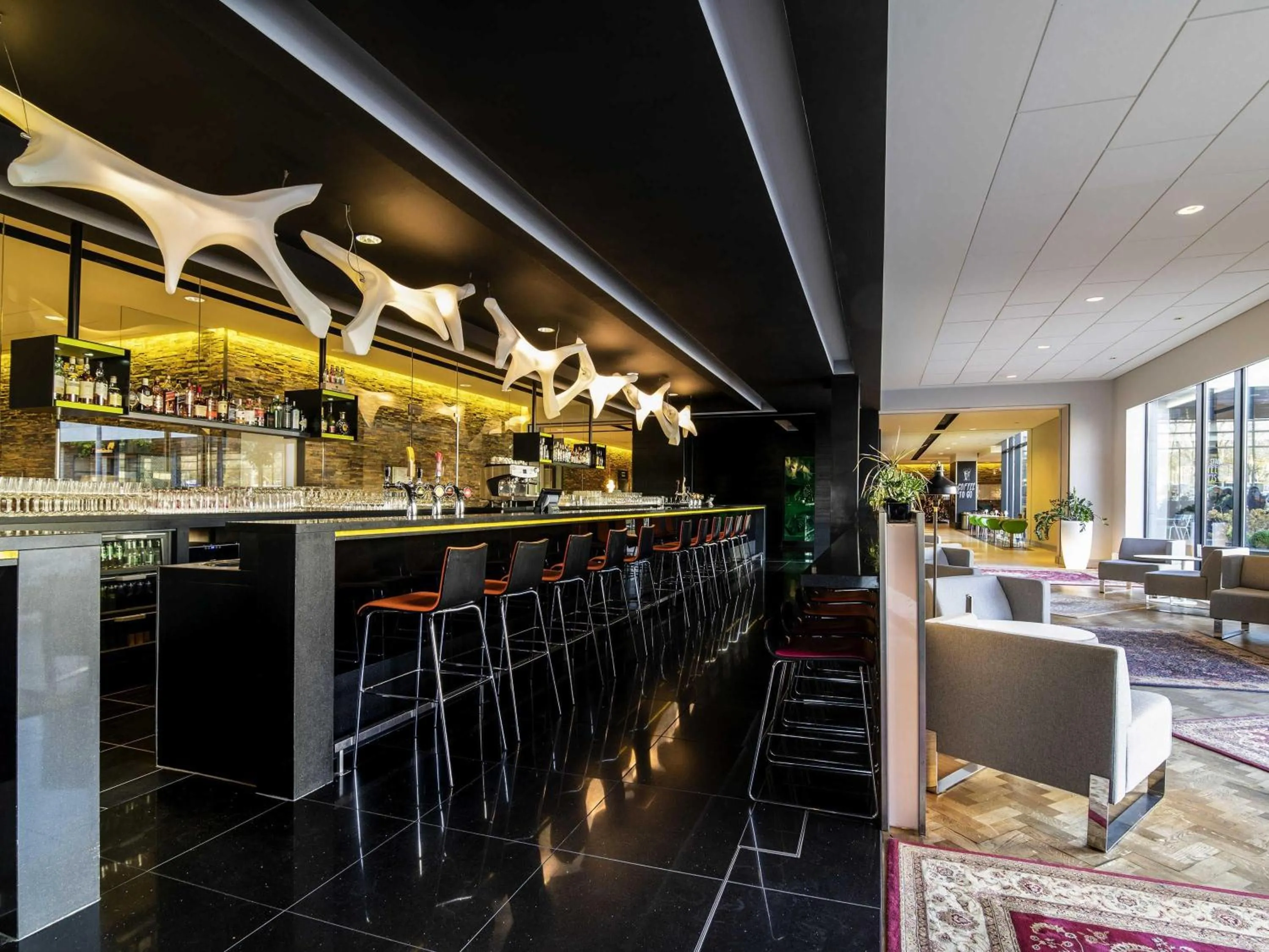 Lounge or bar in Novotel Amsterdam City