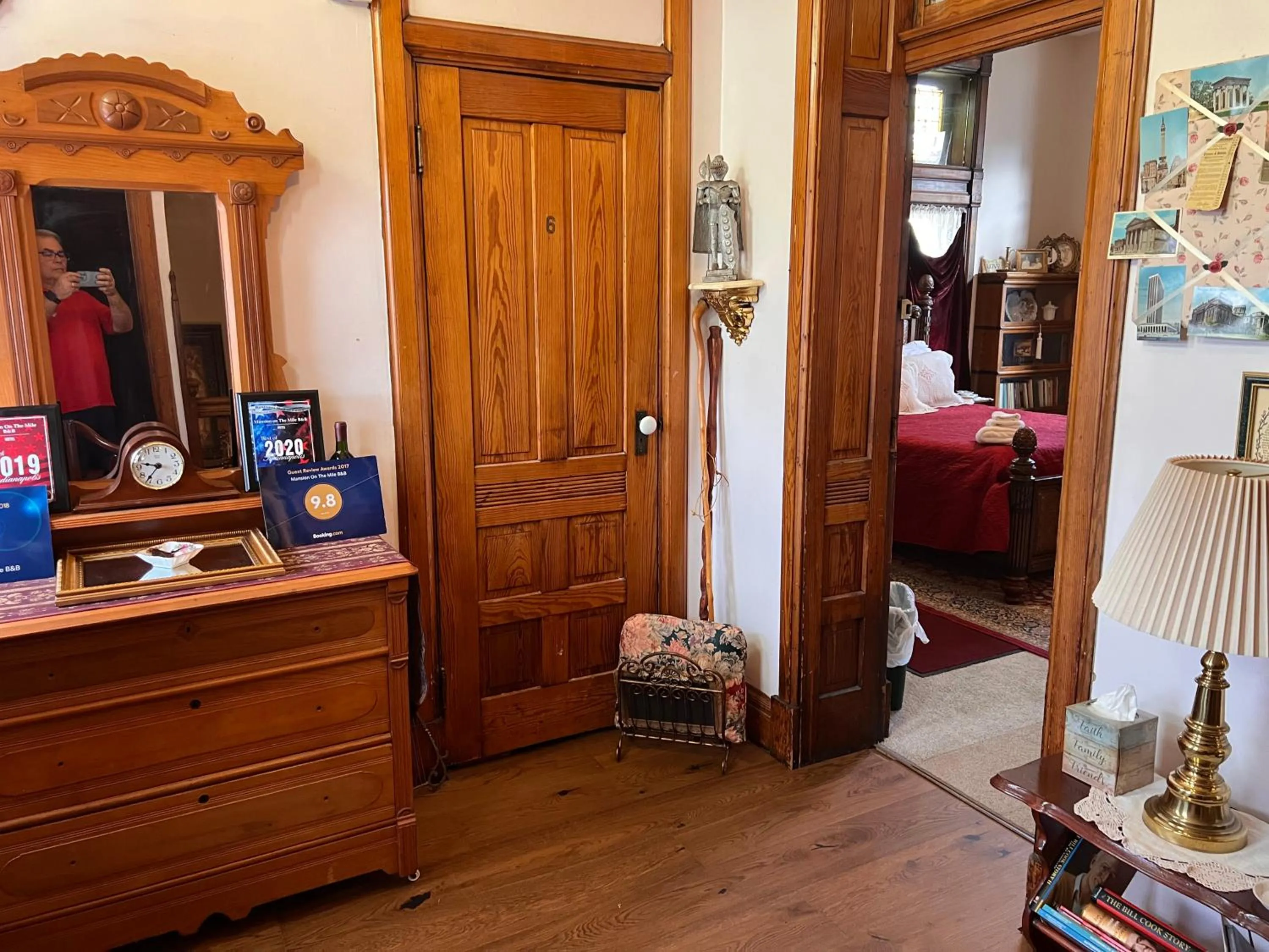 Facade/entrance, Bed in Mansion on The Mile B&B