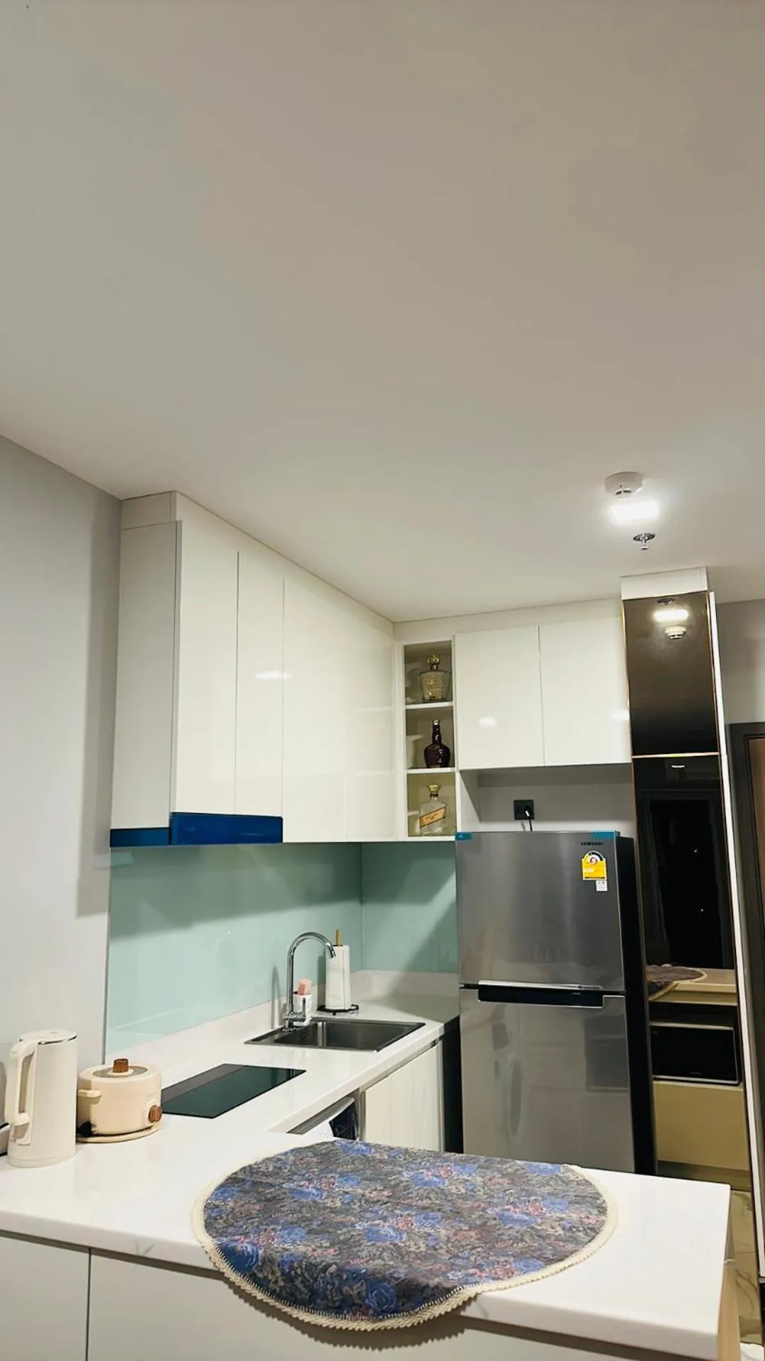 Kitchen or kitchenette in Astra Sky River Chiang Mai