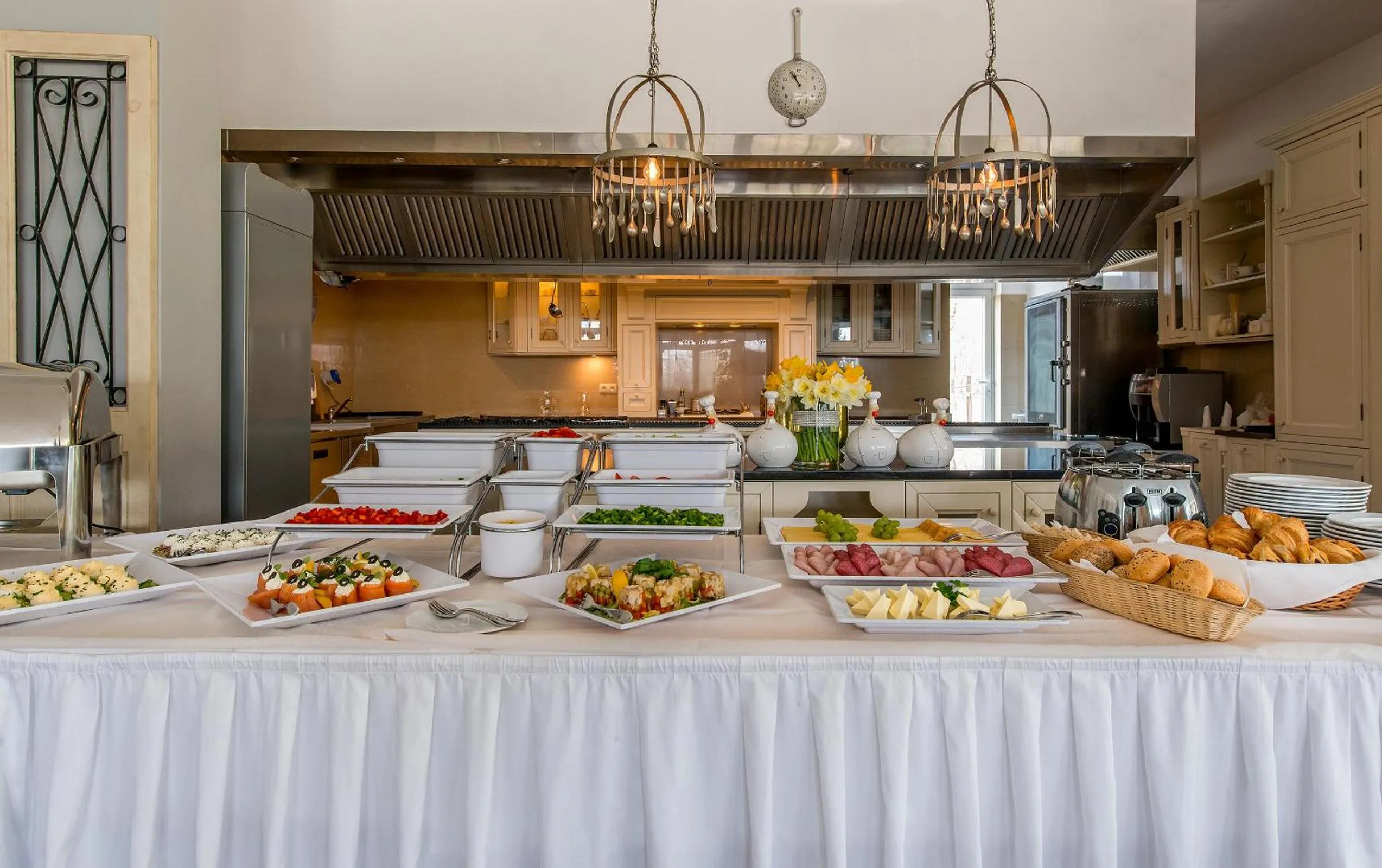 Food and drinks in Riviera Resort Airport Modlin