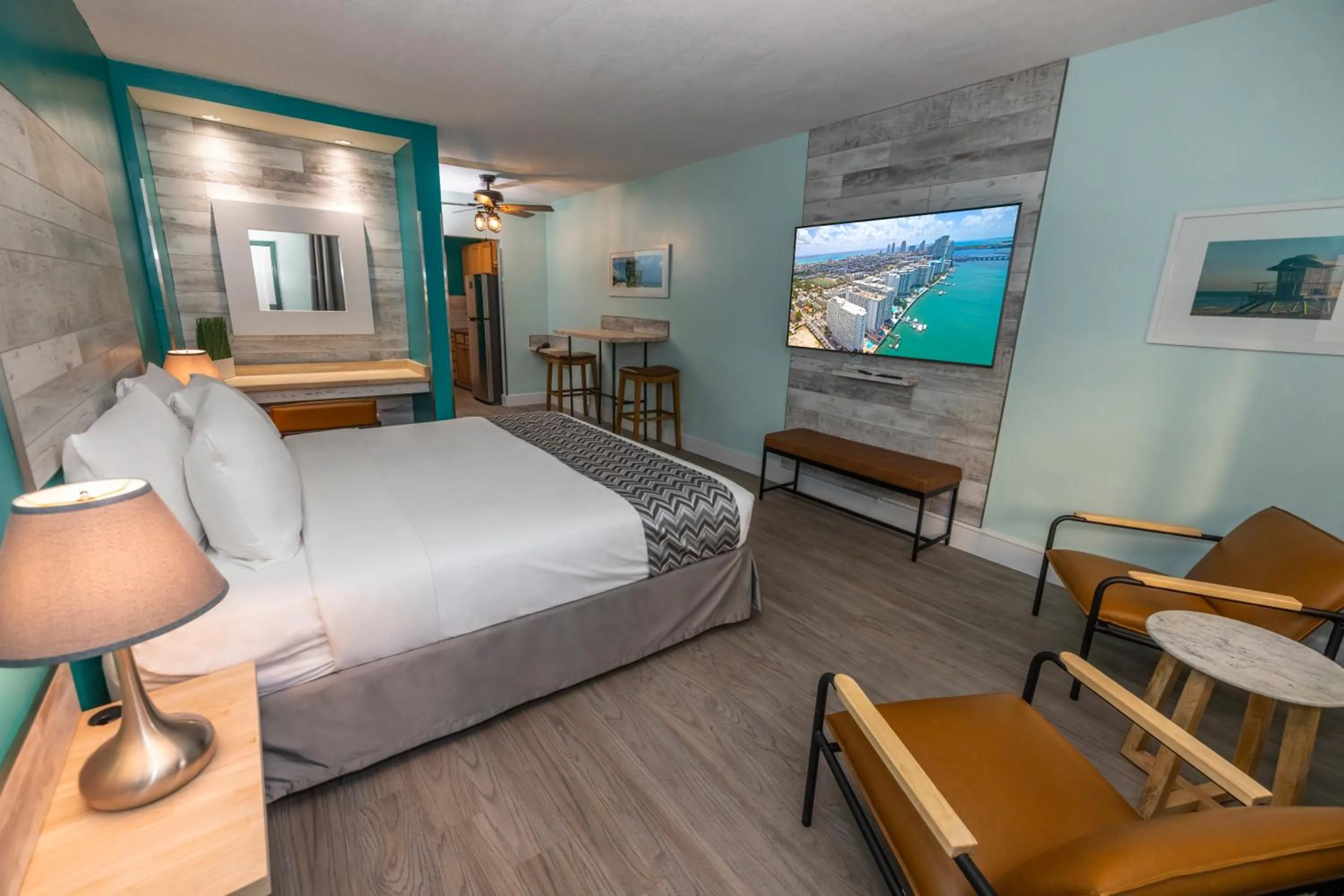 Bed in Suites on South Beach
