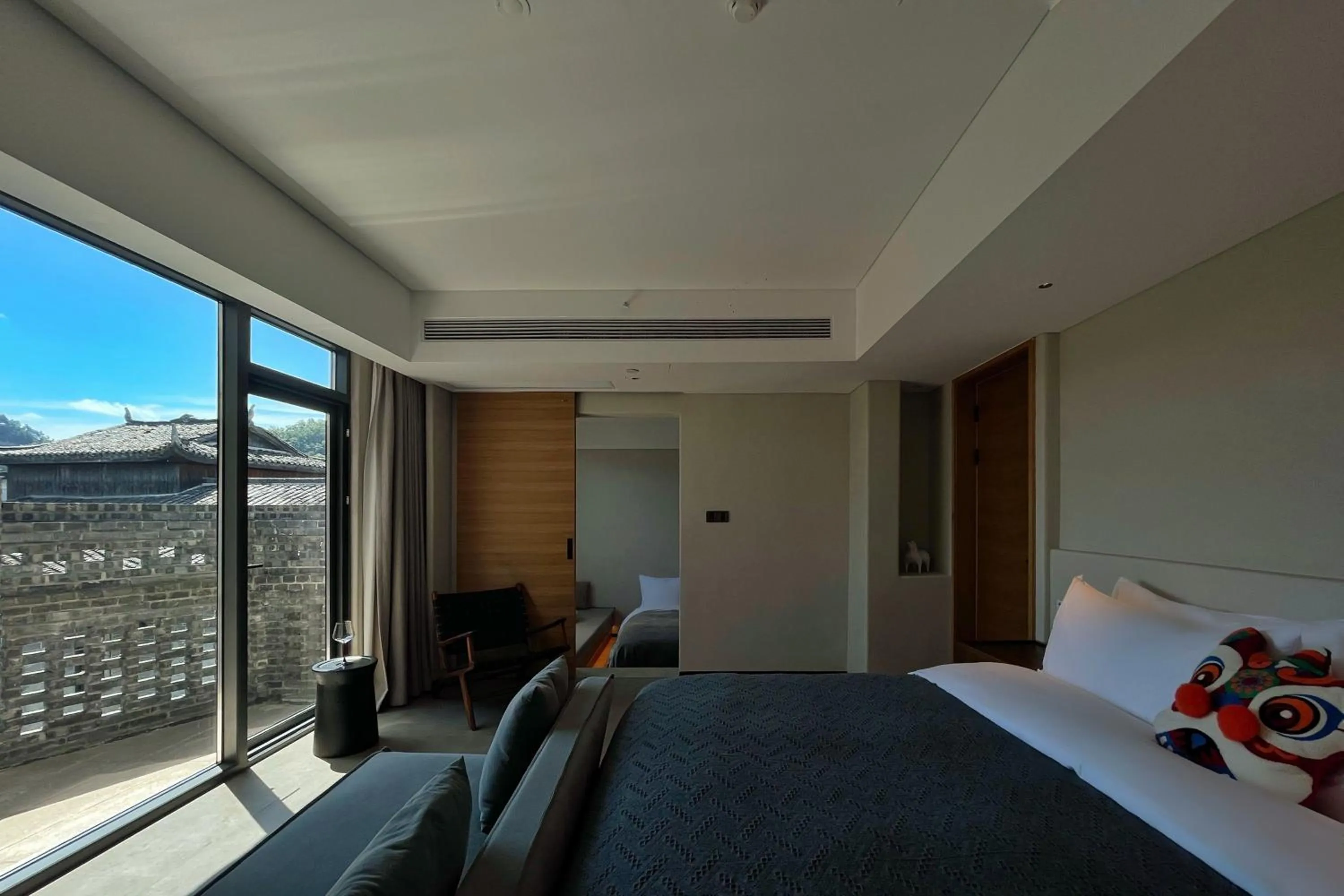 Bed in Phoenix Hall House Hotel