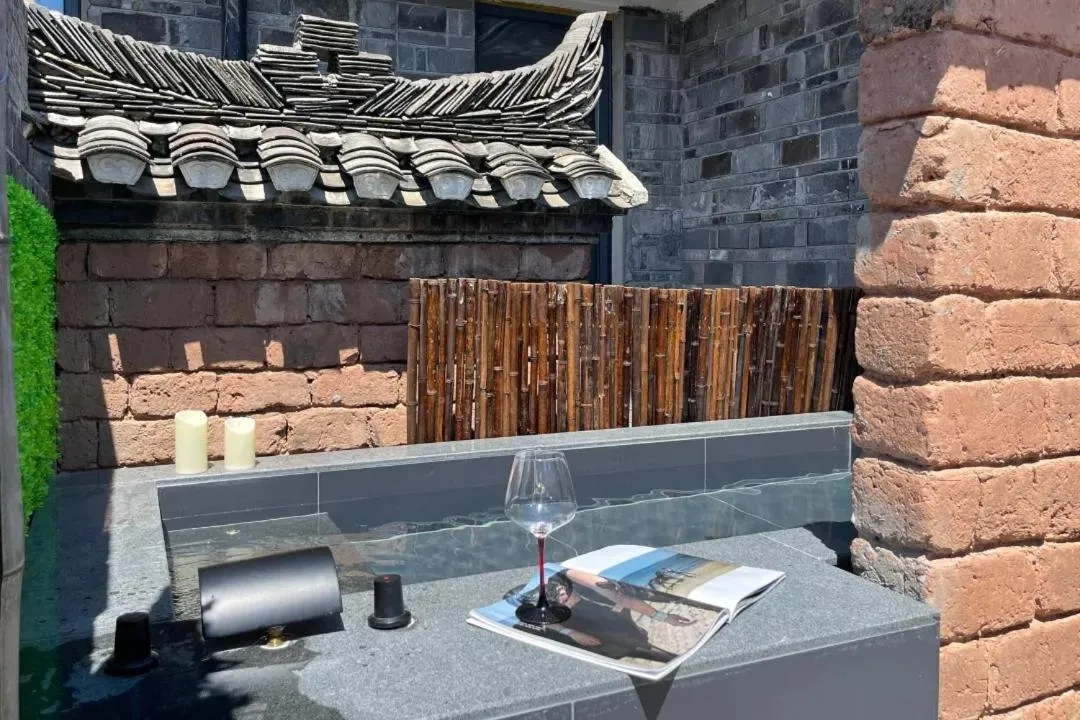 Day in Phoenix Hall House Hotel