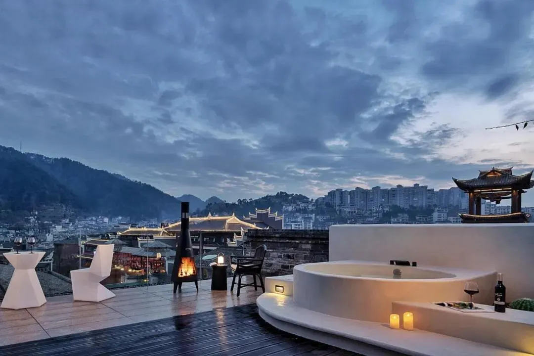 Natural landscape in Phoenix Hall House Hotel