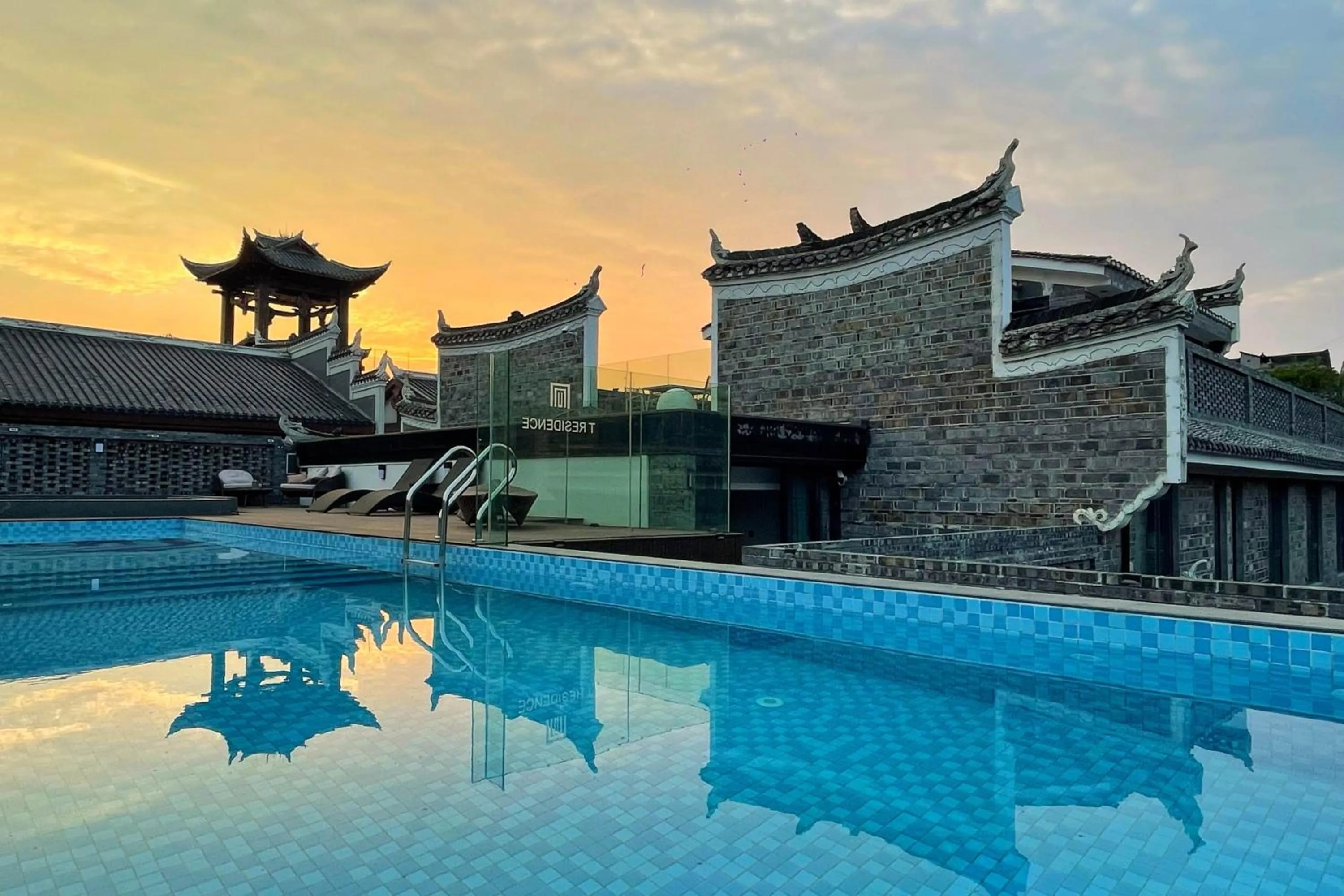 Phoenix Hall House Hotel