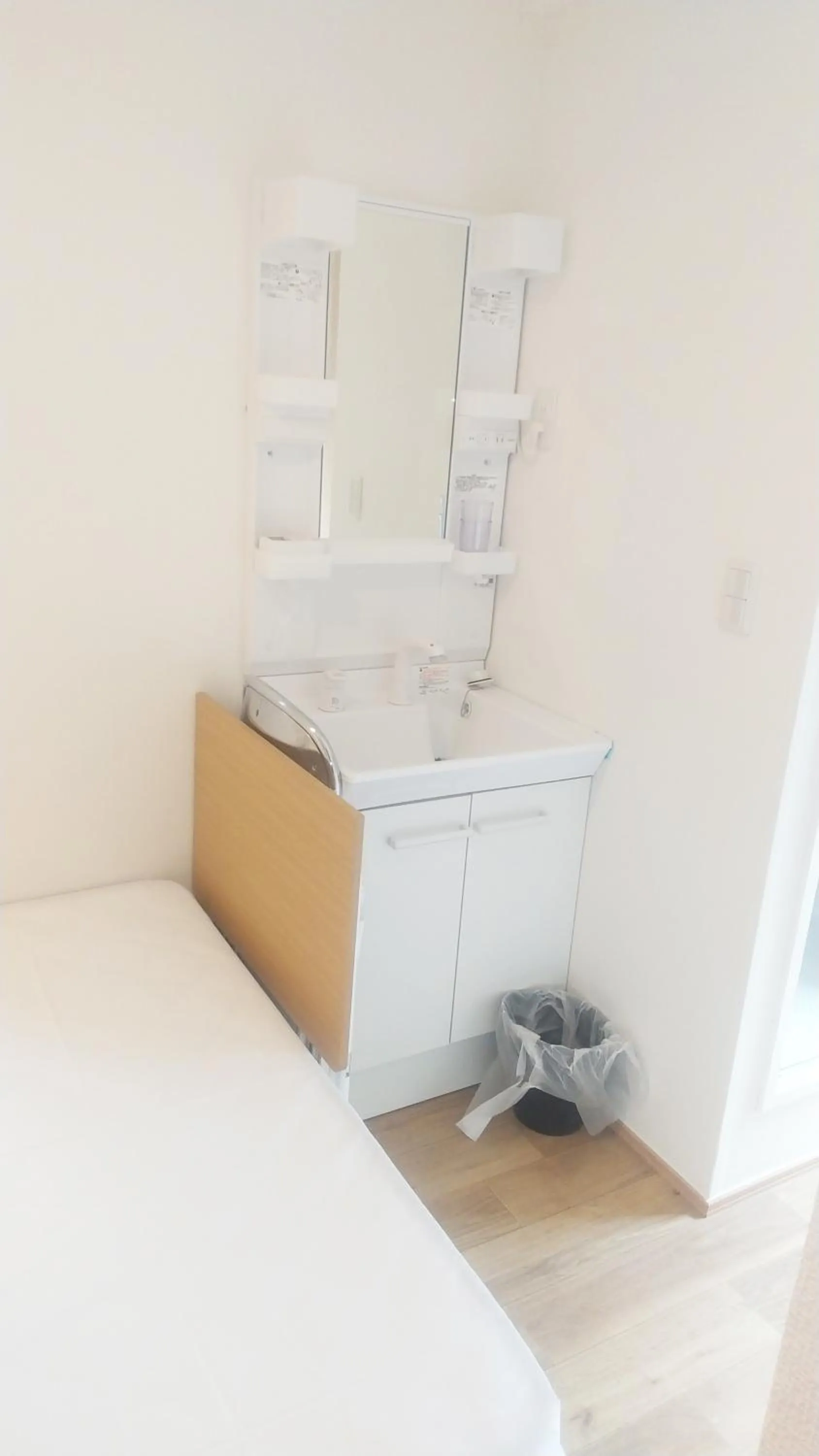 Bed in Hananosato Hotel 池袋本店