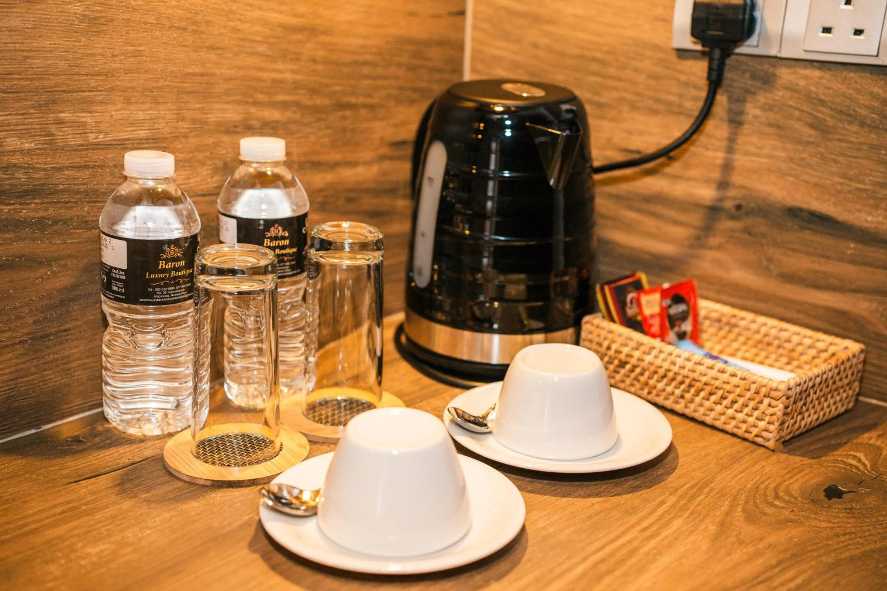 Coffee/tea facilities in Baron Luxury Boutique