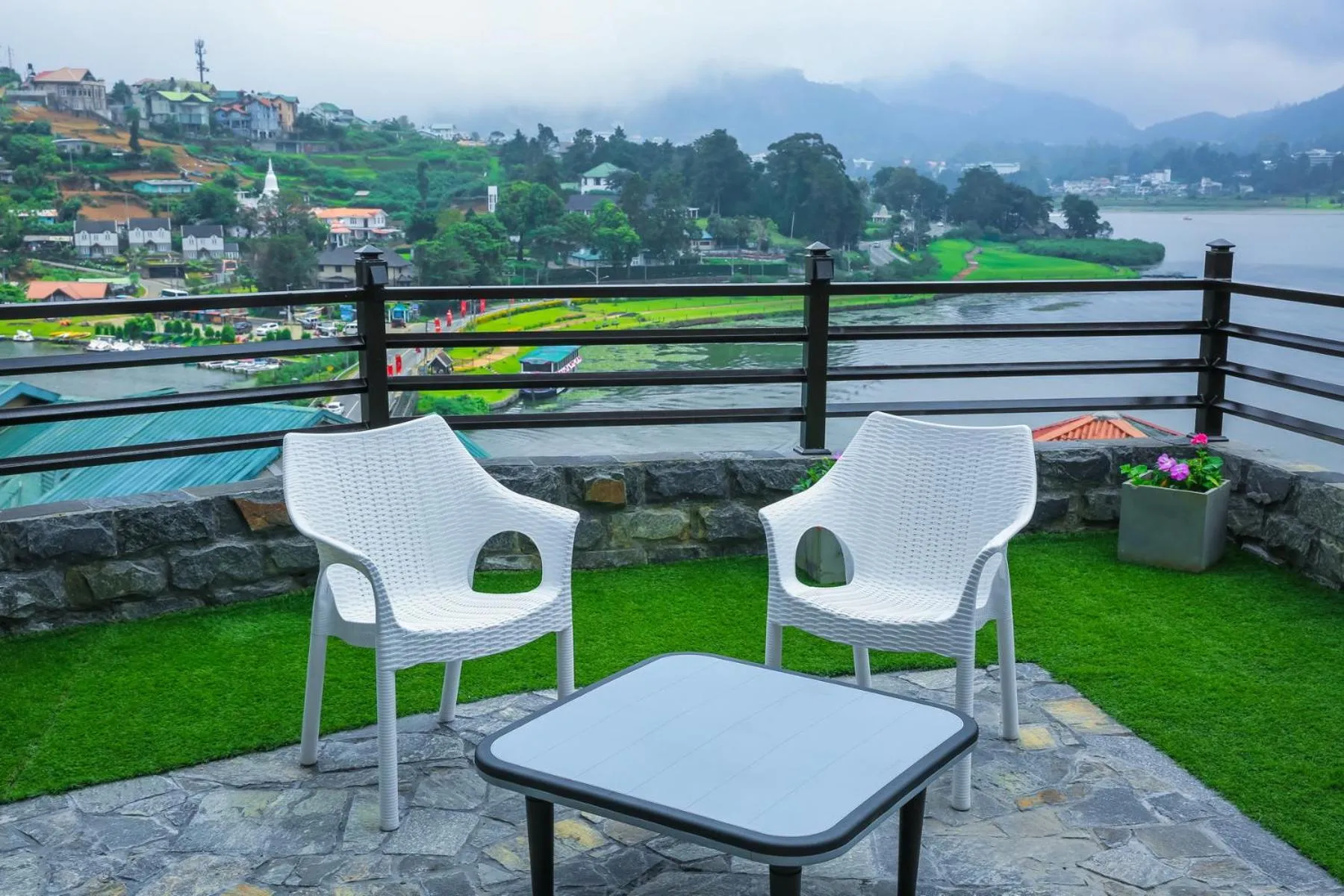 Garden in Baron Luxury Boutique