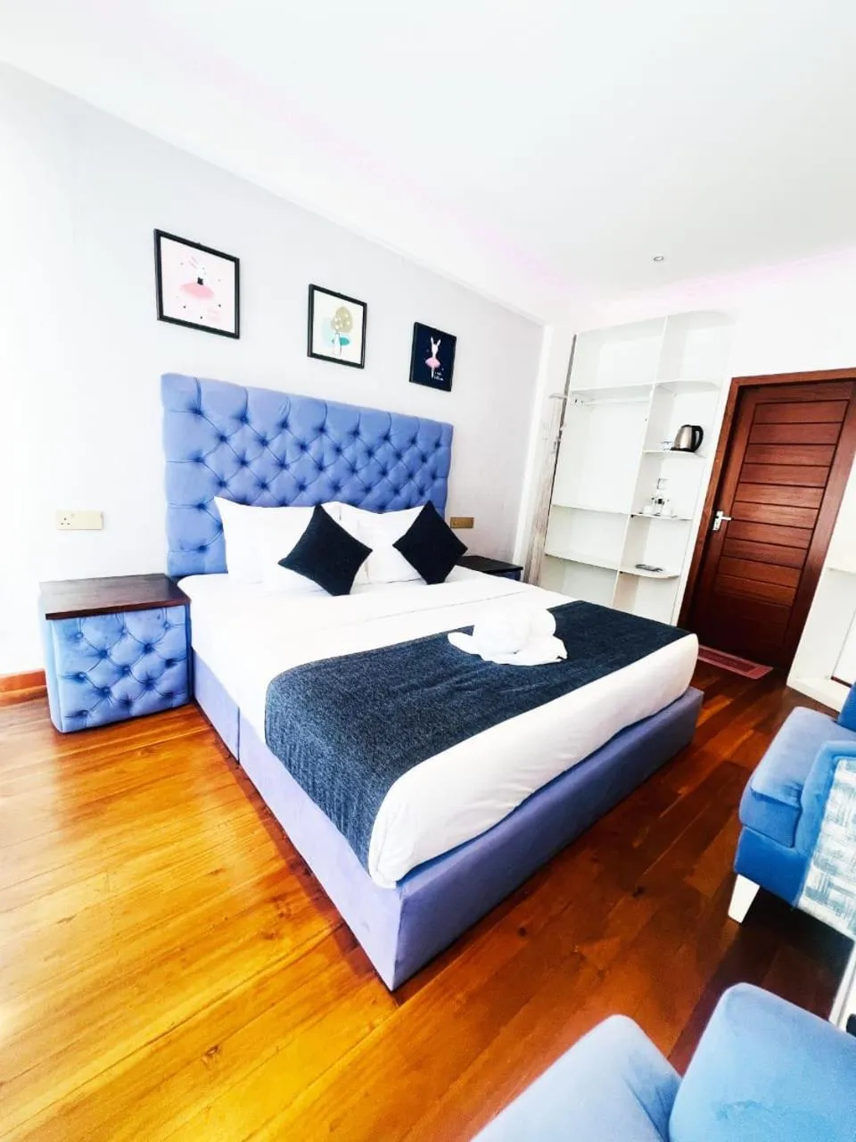 Bedroom, Bed in Baron Luxury Boutique