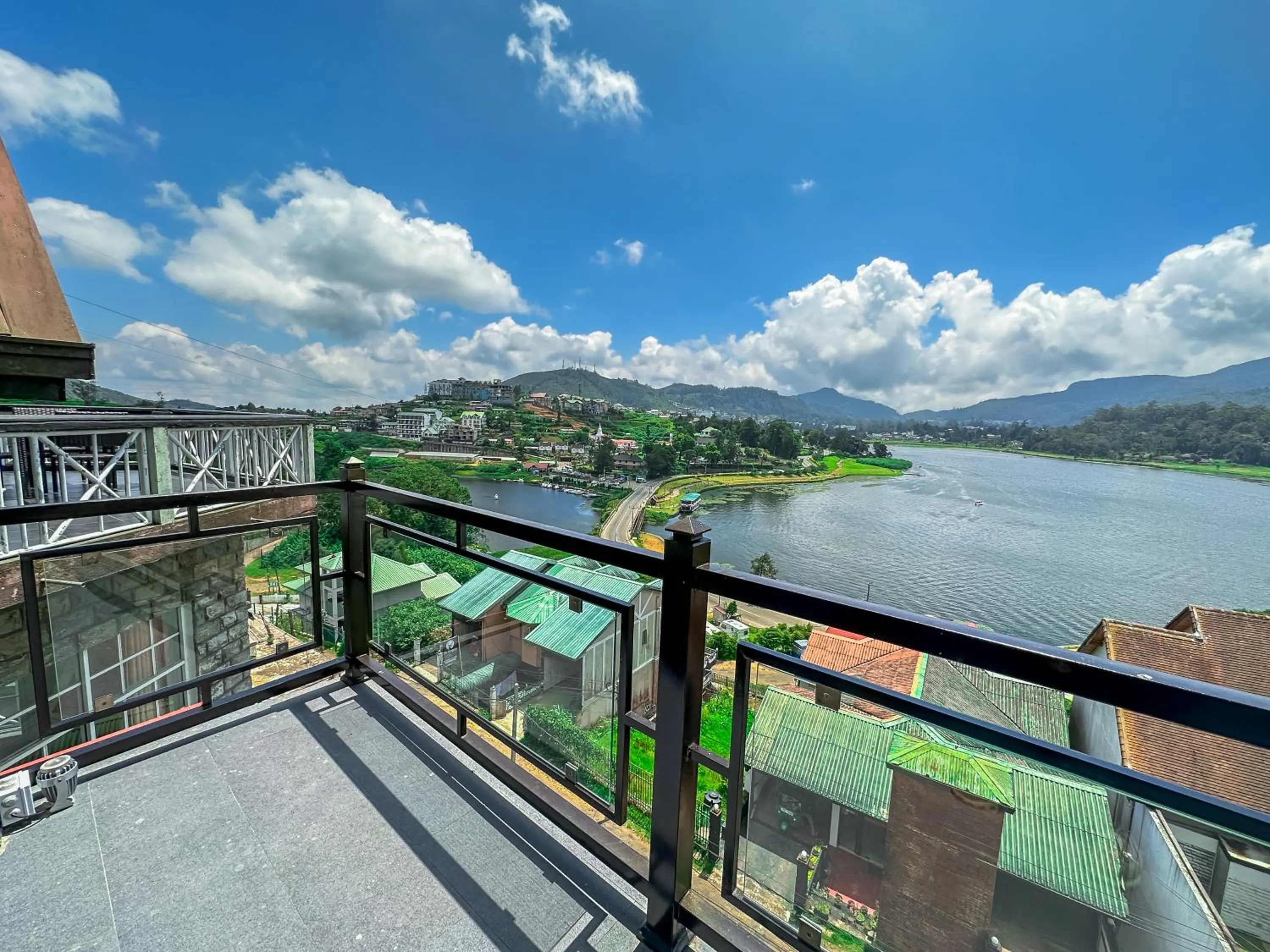 Nearby landmark in Baron Luxury Boutique