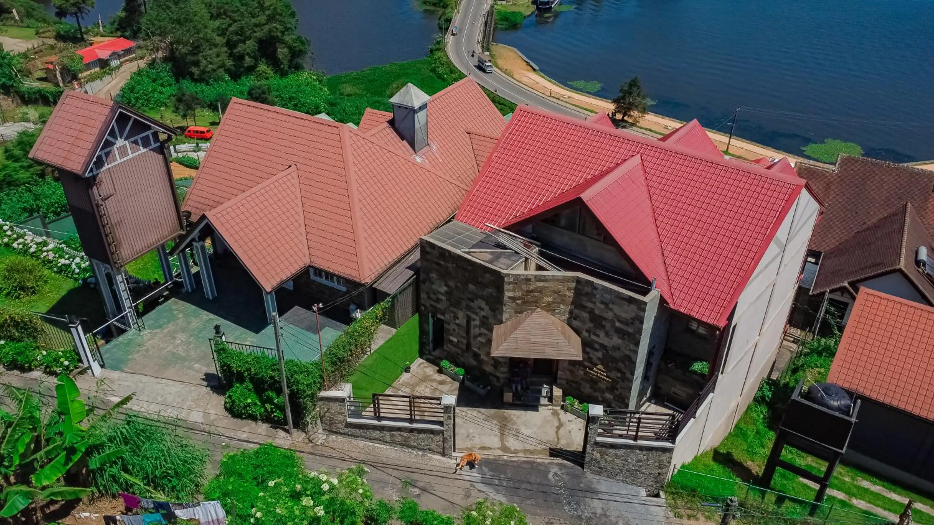 Bird's eye view in Baron Luxury Boutique