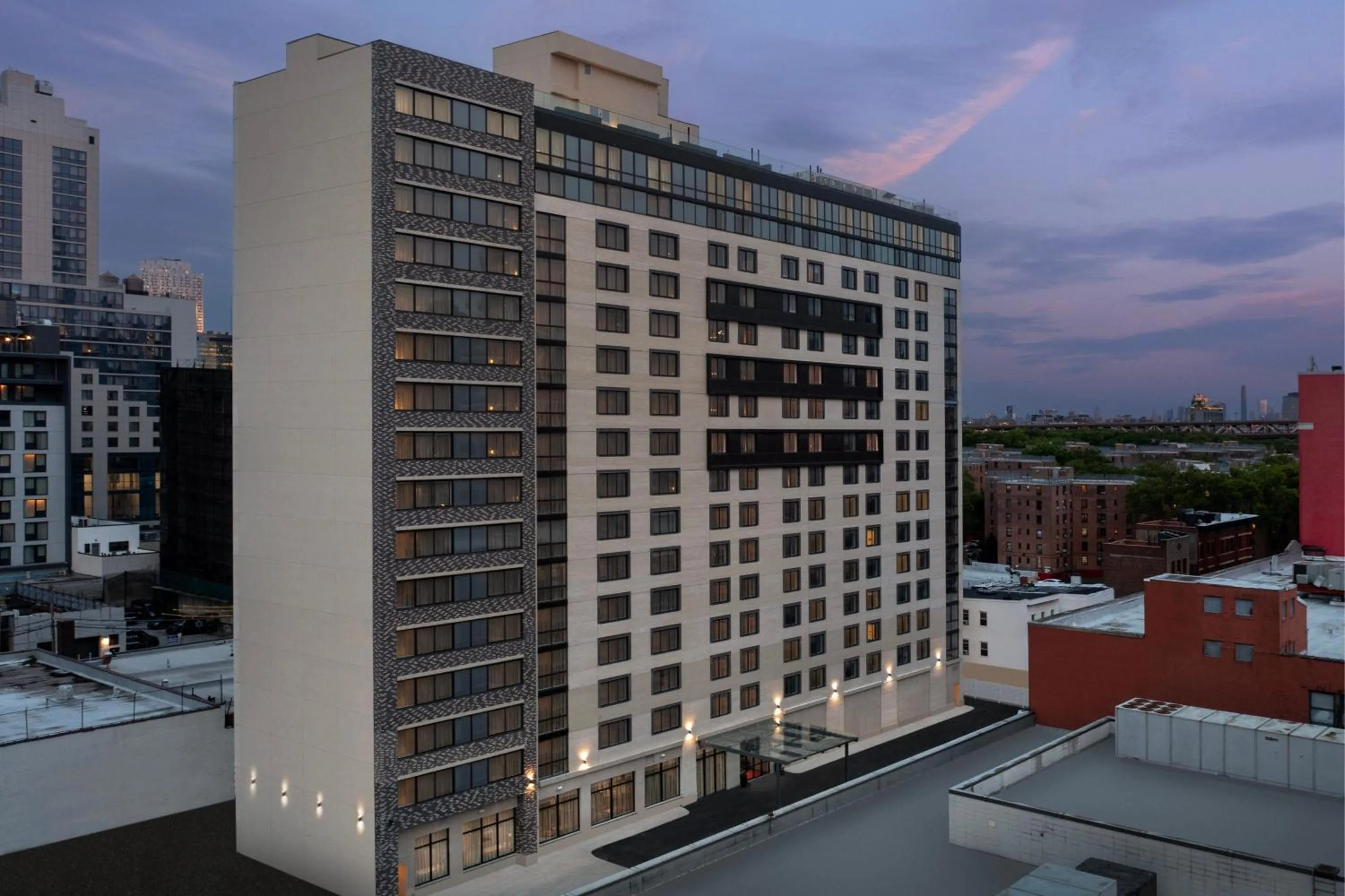 Property building in Residence Inn by Marriott New York Queens