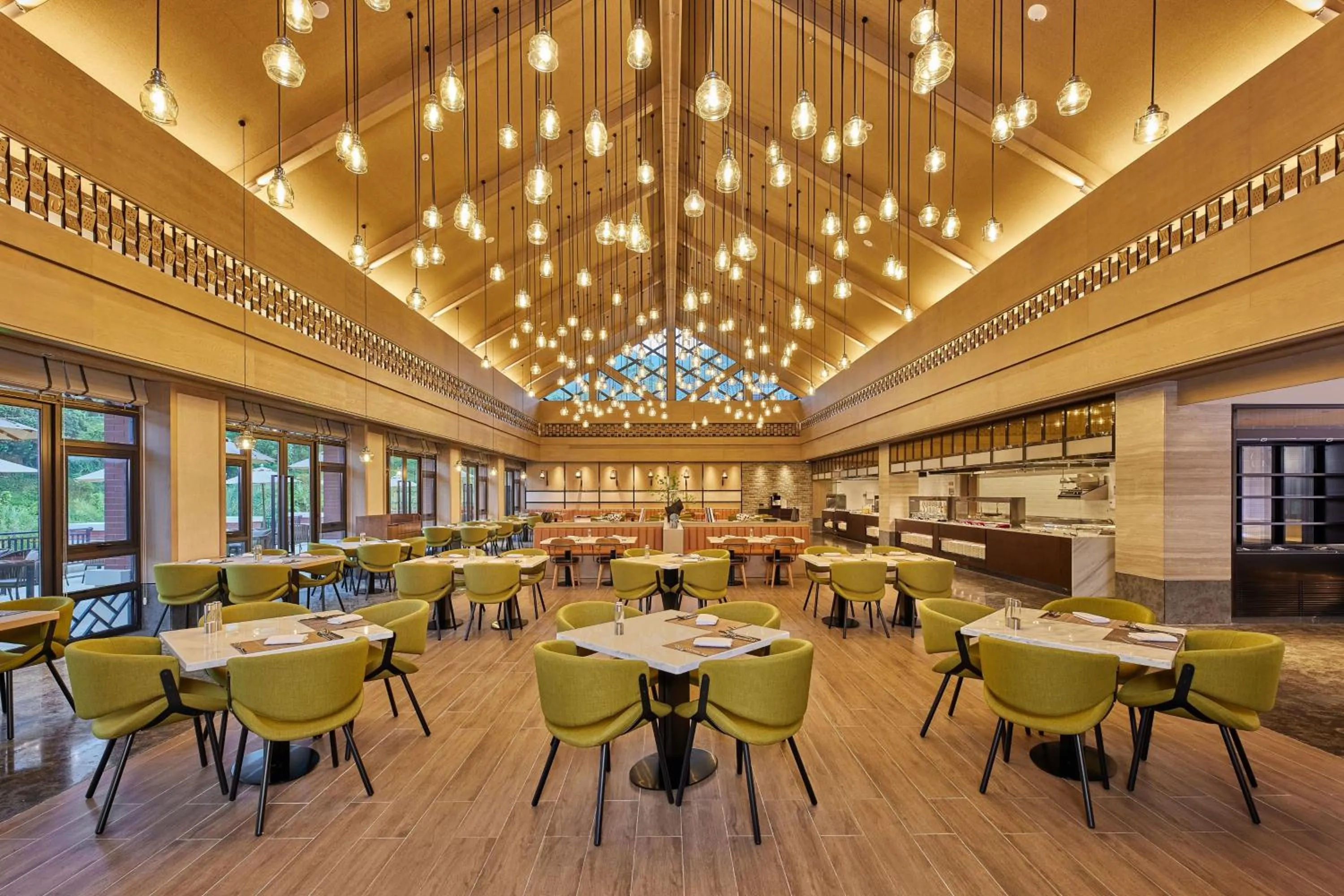 Restaurant/places to eat in Four Points by Sheraton Hainan, Qiongzhong