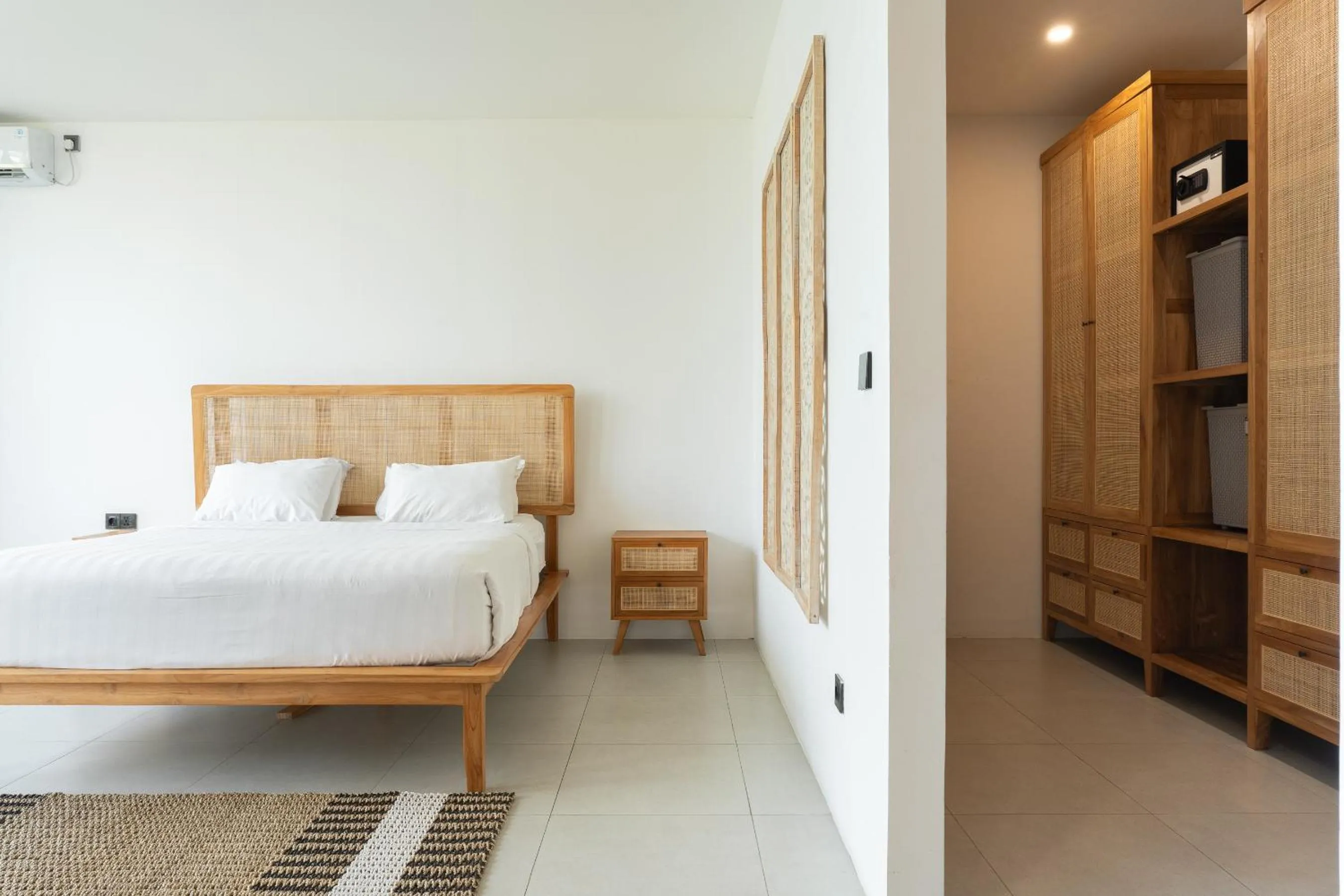 Bed in KAMMARA VILLA - Bali Invest Club