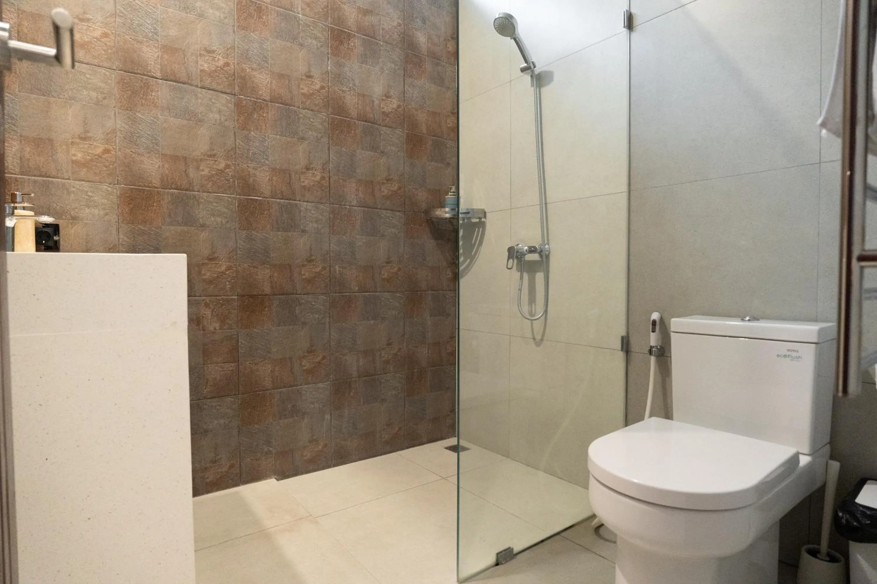 Shower in KAMMARA VILLA - Bali Invest Club