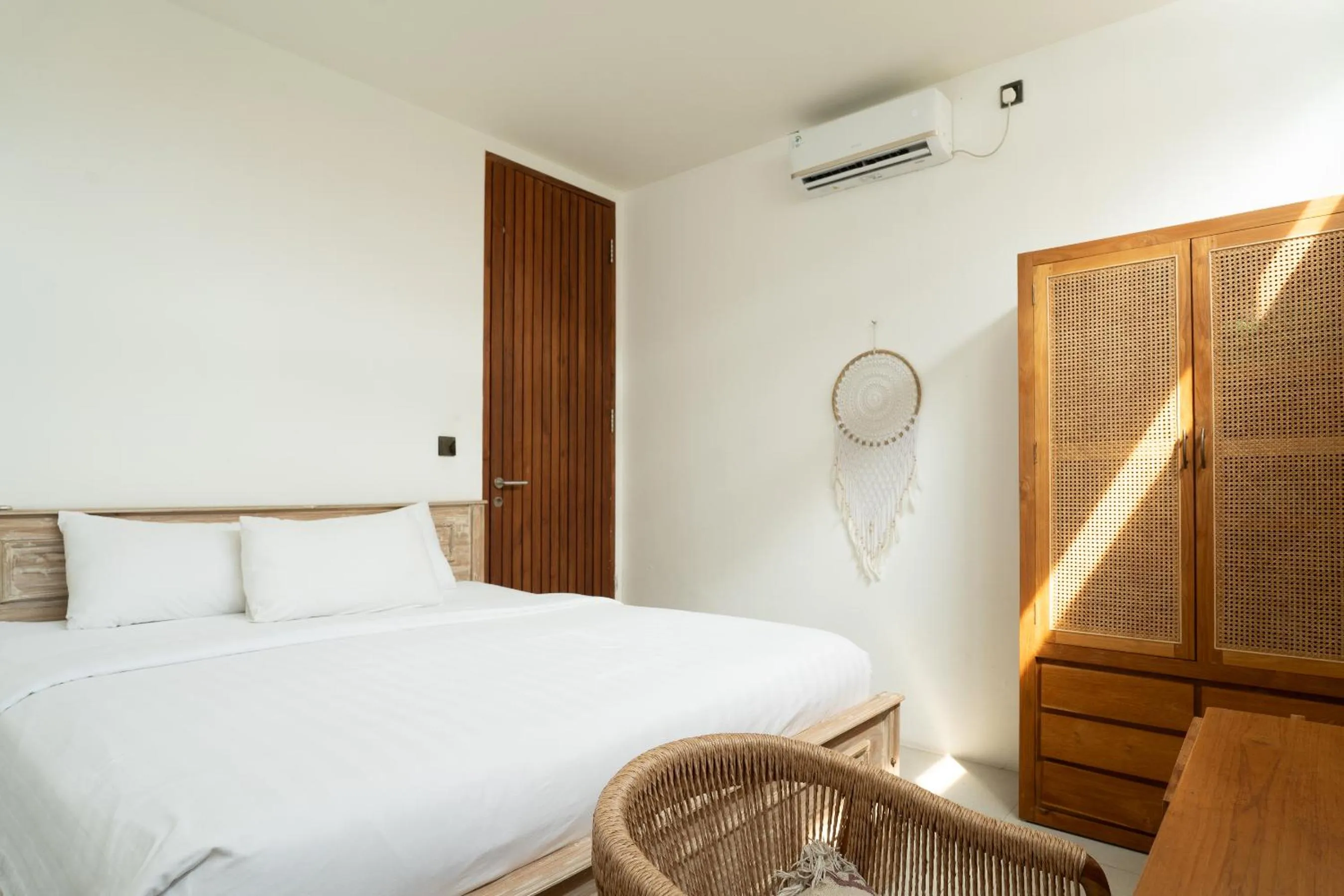 Bed in KAMMARA VILLA - Bali Invest Club