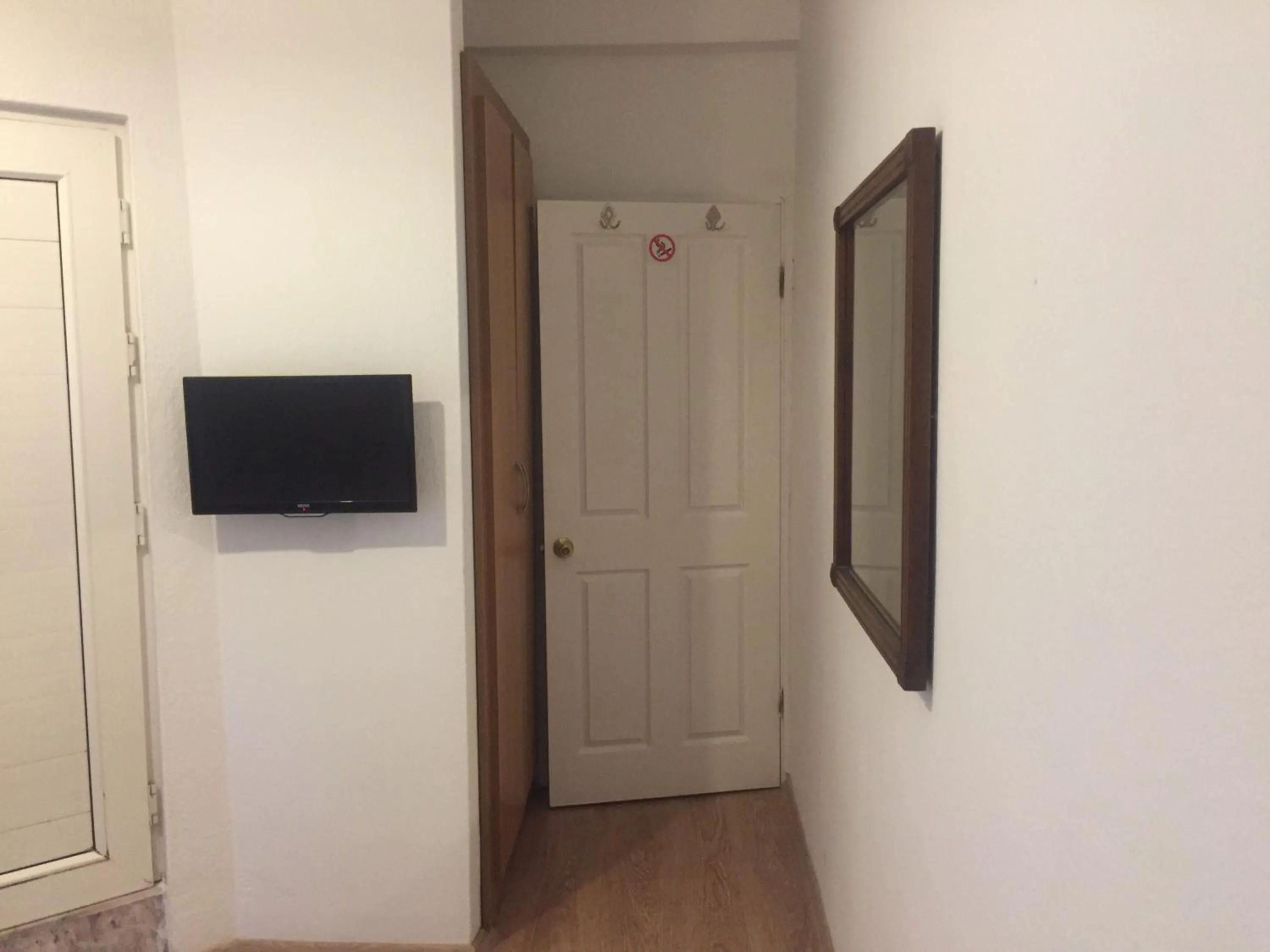 Photo of the whole room in Tay Pansiyon