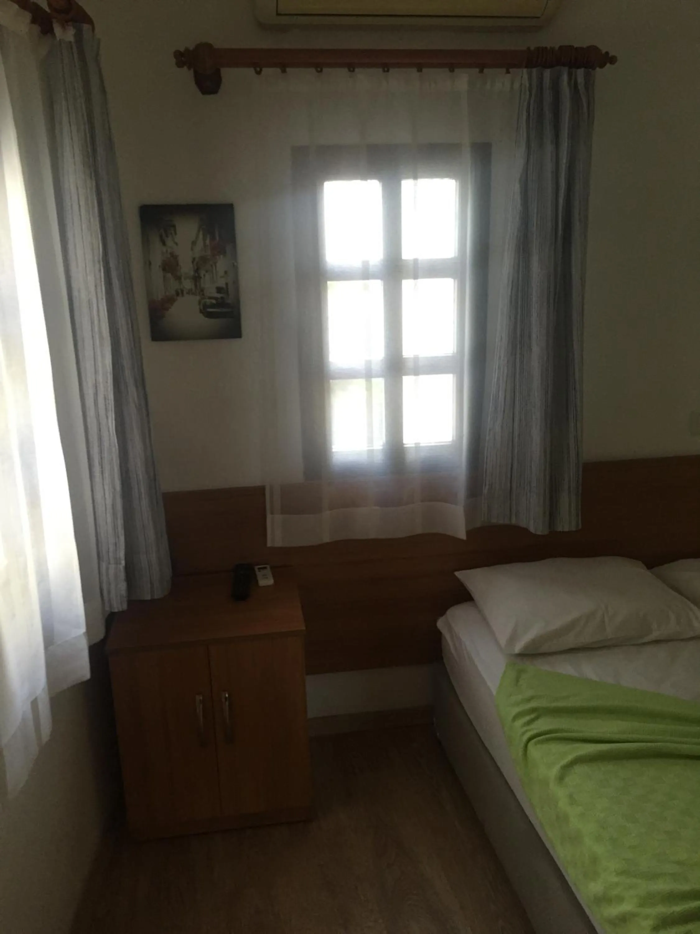 Photo of the whole room, Bed in Tay Pansiyon